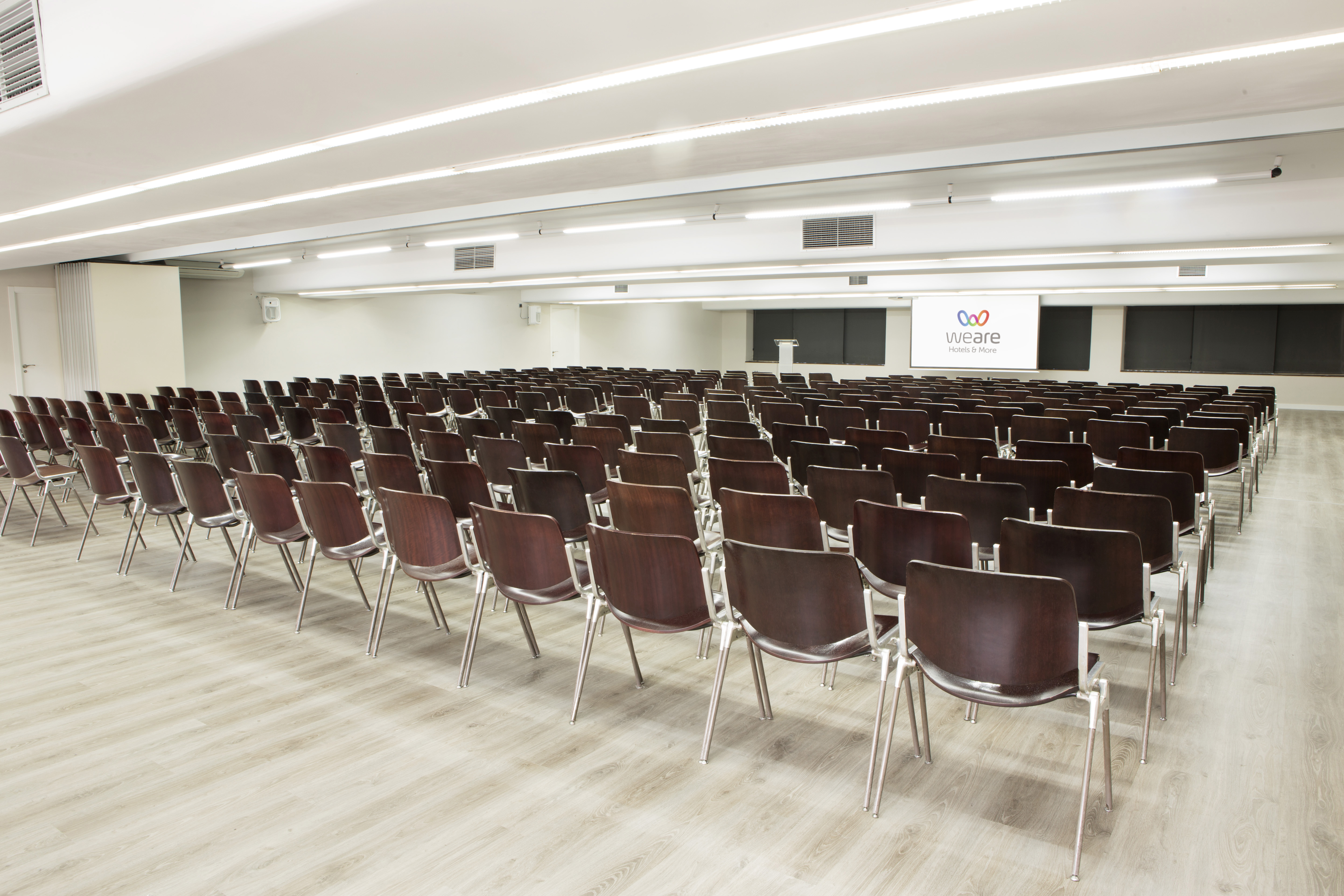 Hotel Chamartin the One - photo