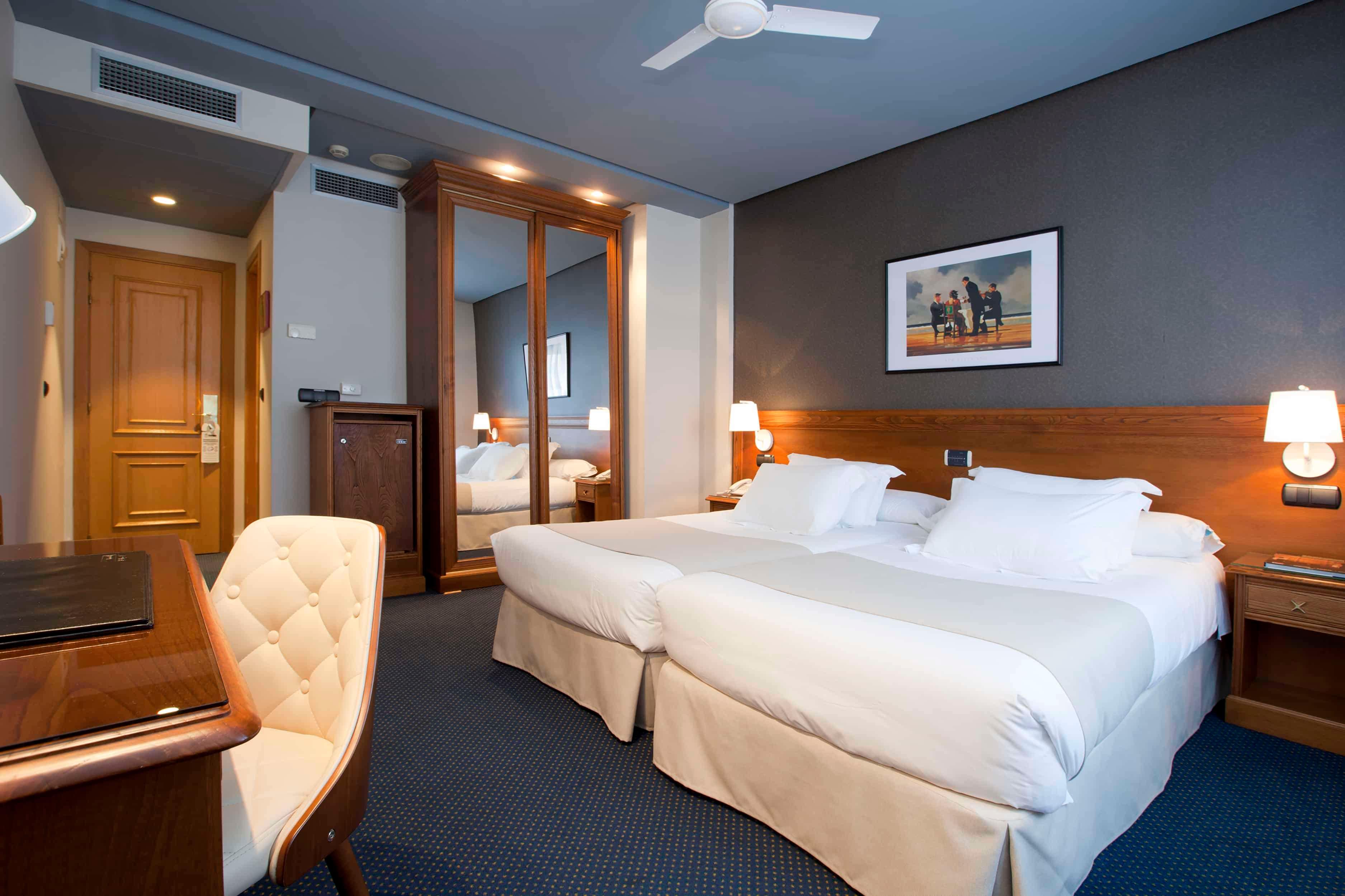 Hotel Felipe IV by null