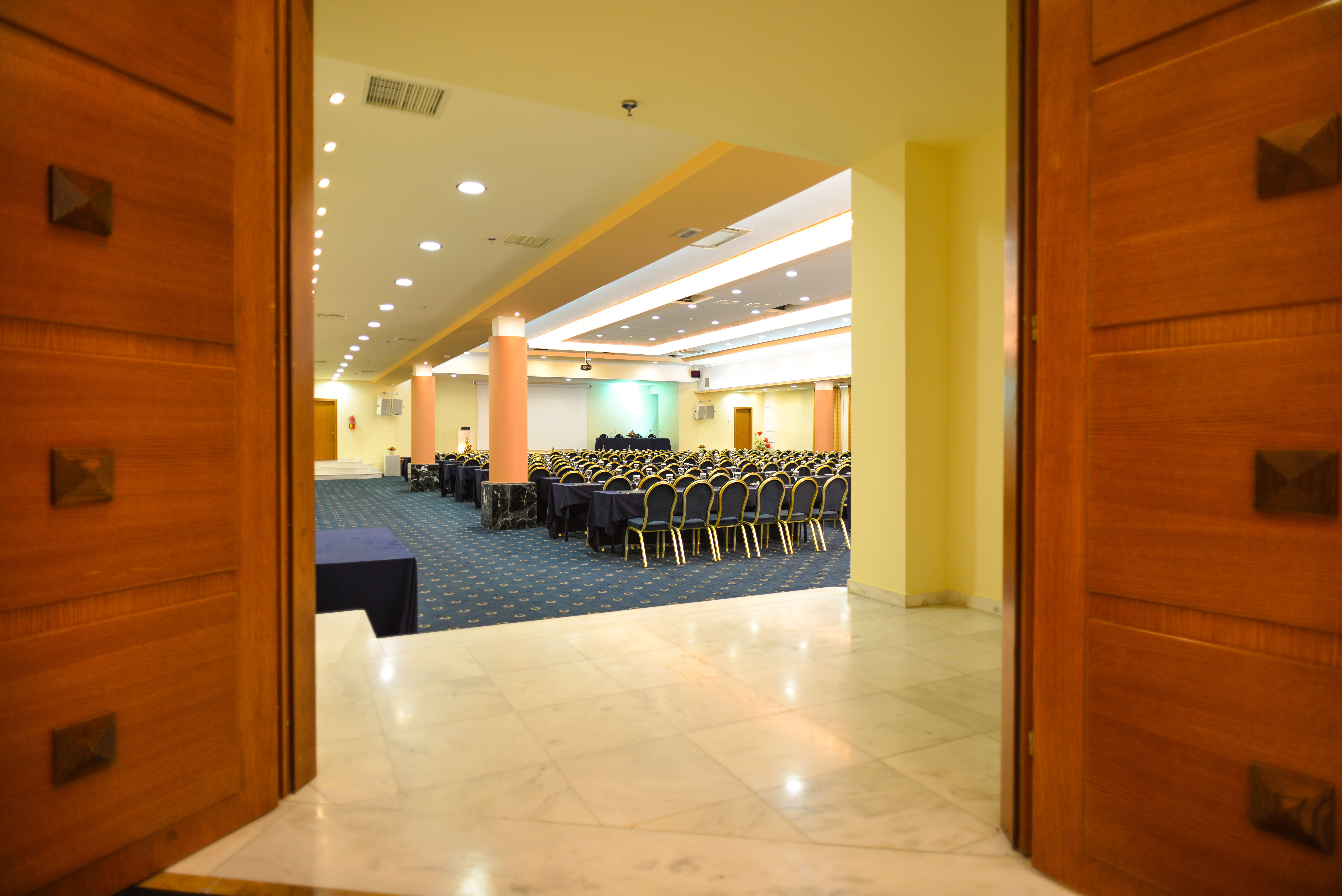 Neptune Hotels - Resort, Convention Centre & Spa - photo