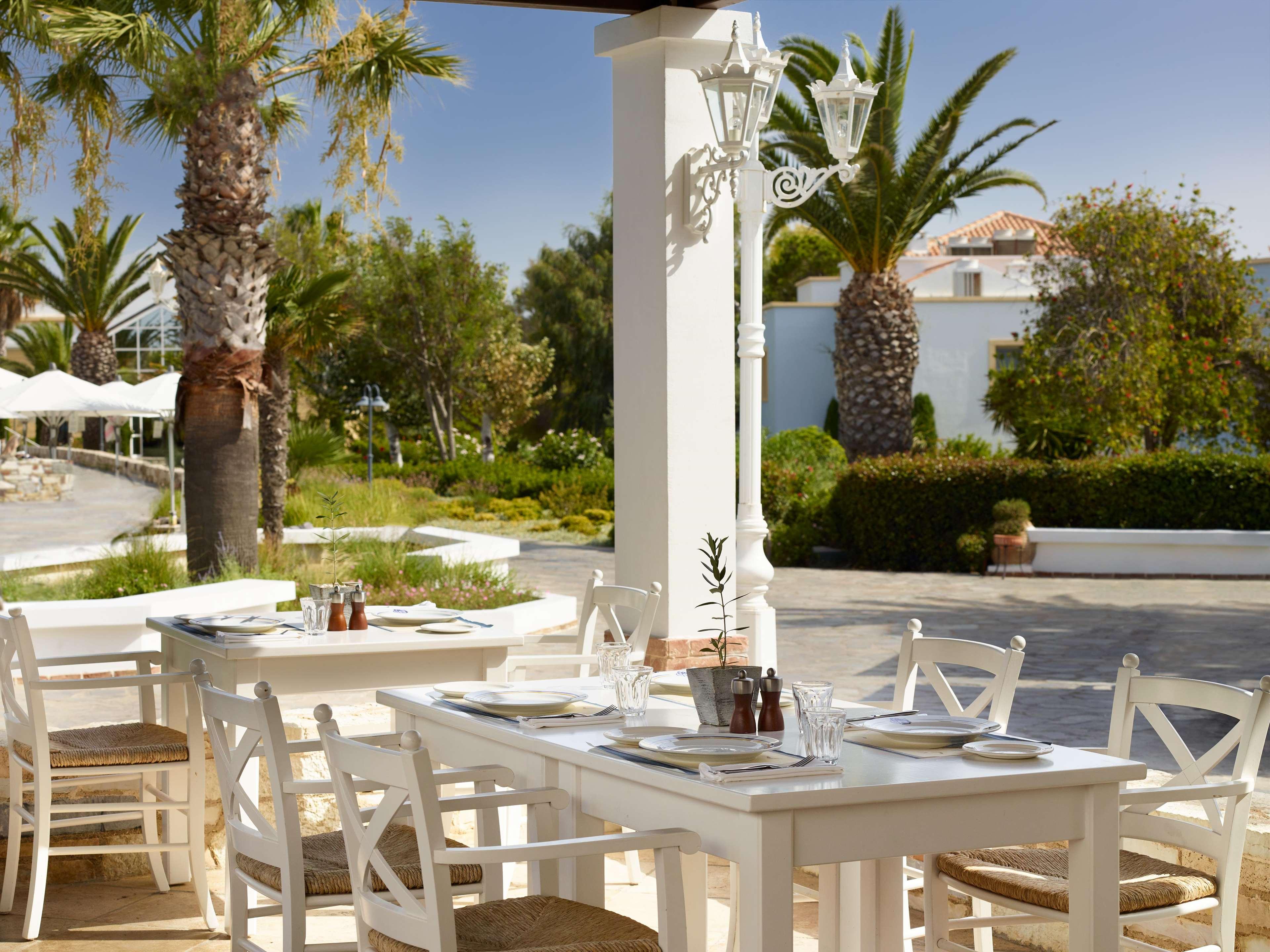 Neptune Luxury Resort by null