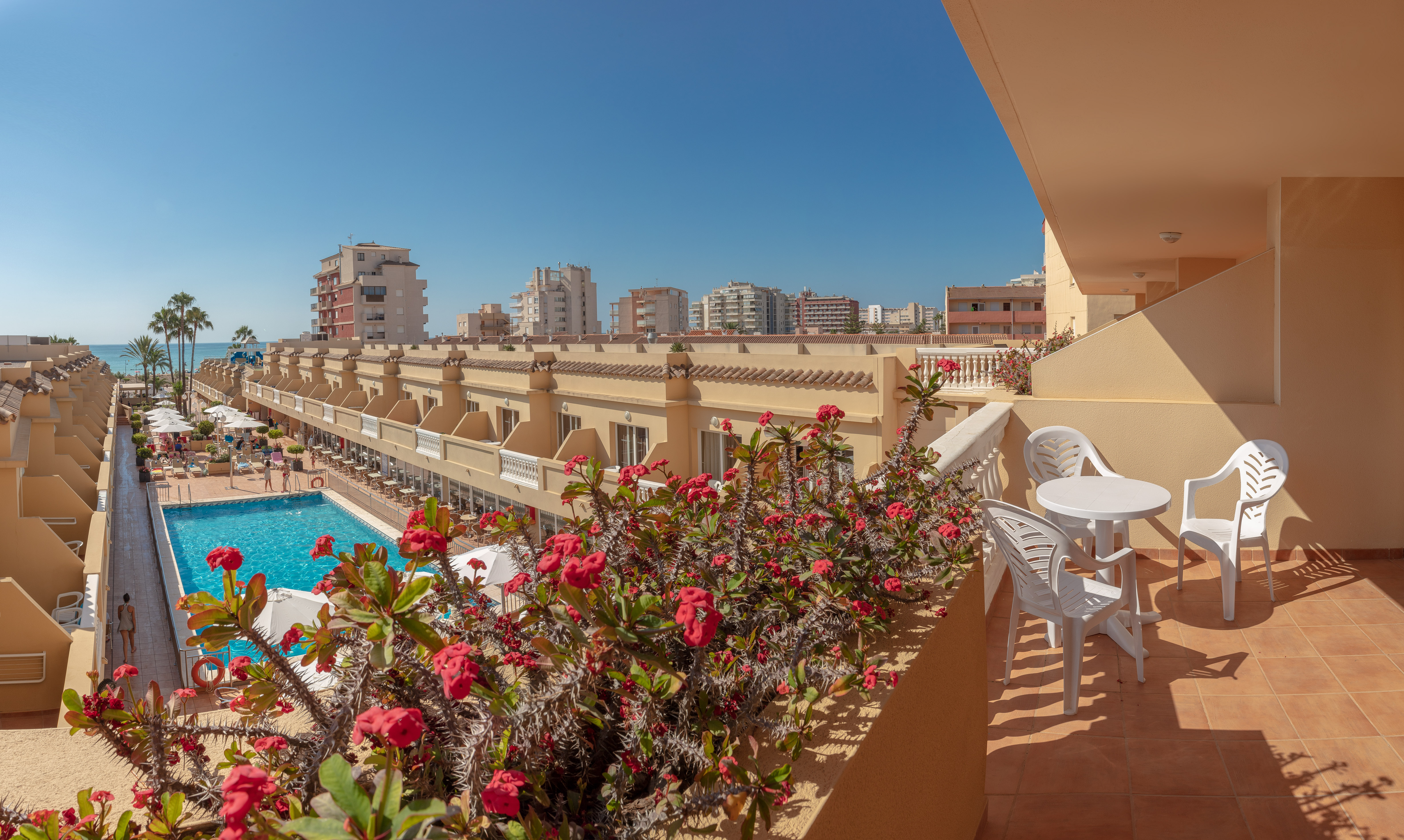 RH Casablanca Suites