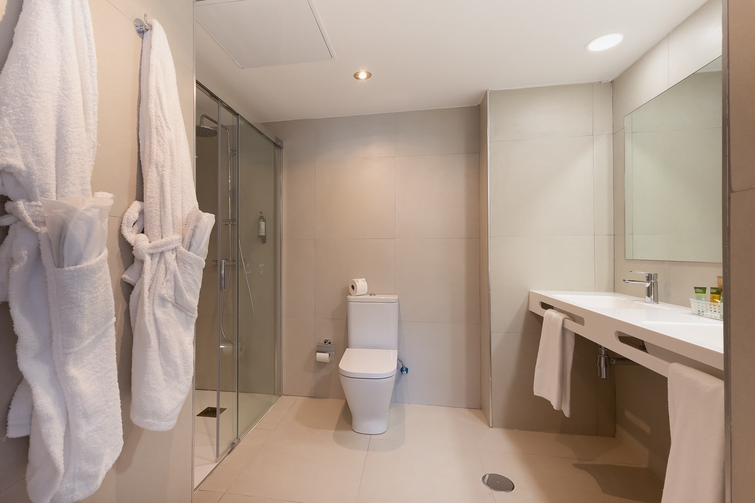 Appartement, 2 makuuhuonetta, vue sur la mer