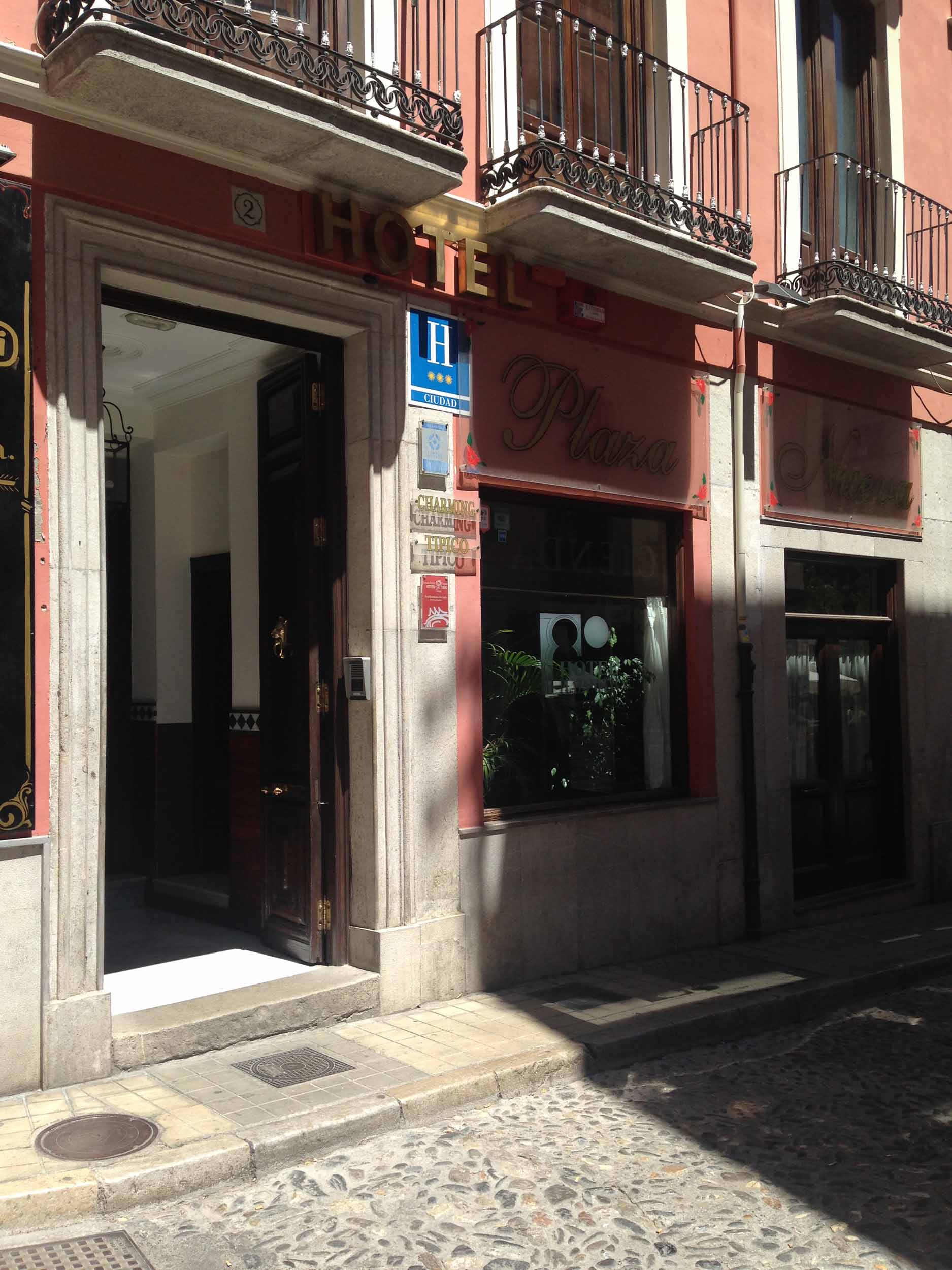 Hotel Plaza Nueva