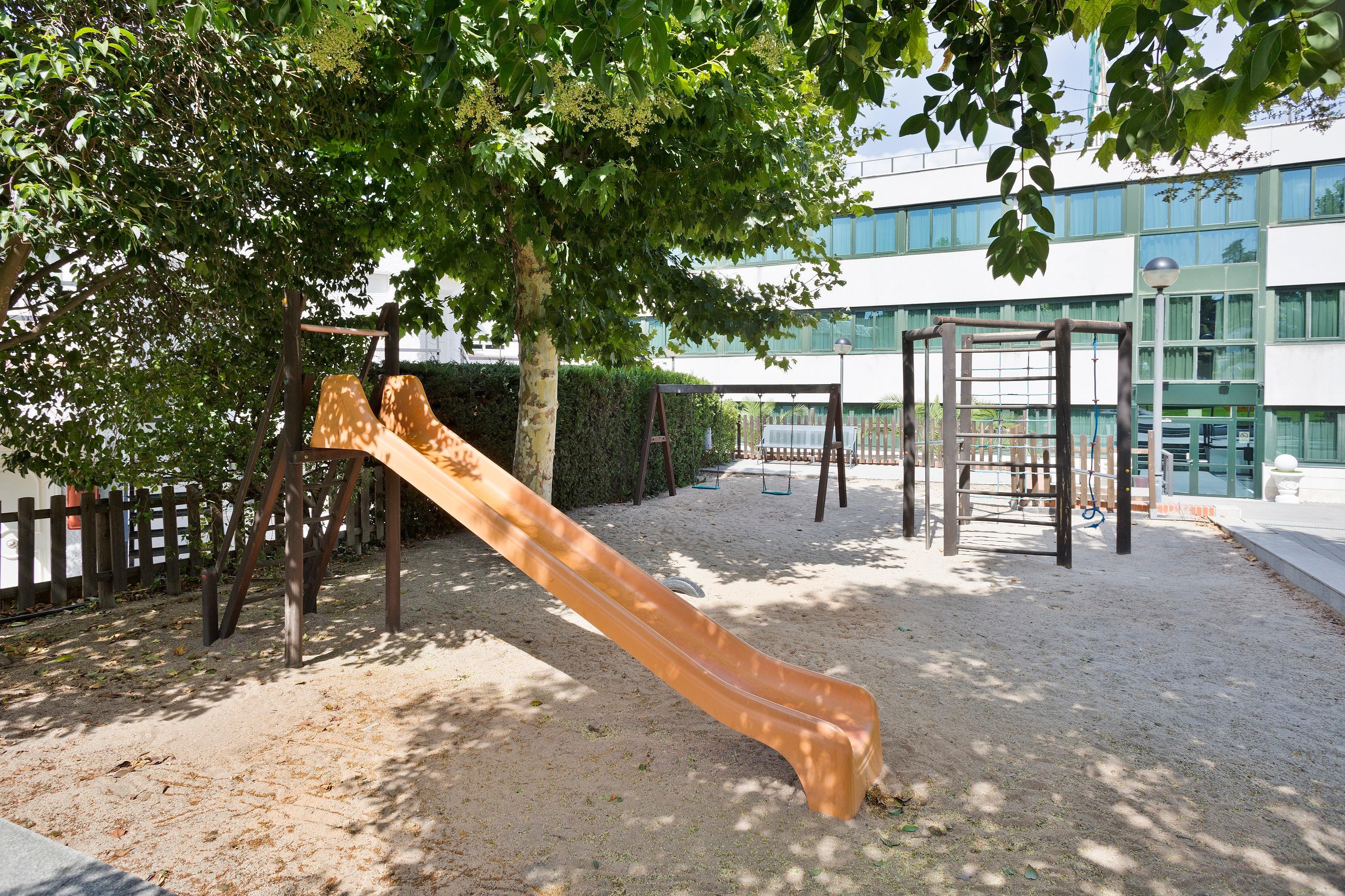 Hotel Best Osuna Madrid Feria - photo