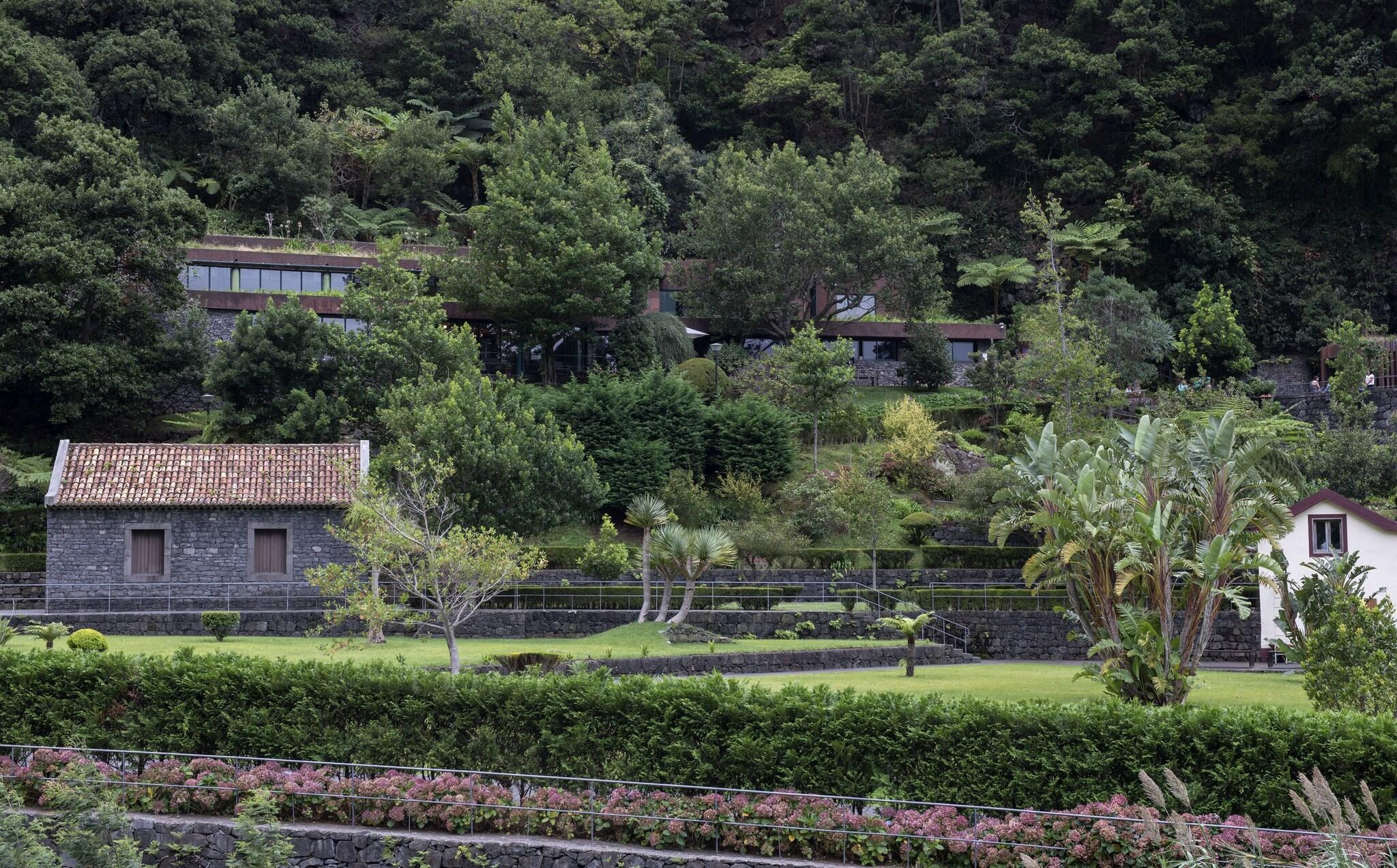 Monte Mar Palace