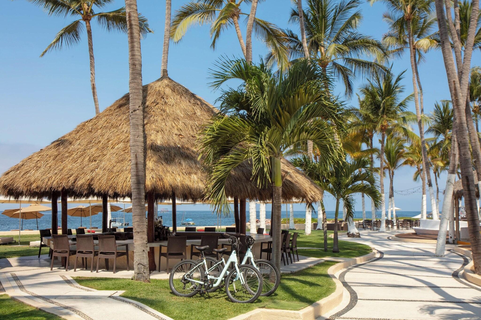 The Westin Resort & Spa, Puerto Vallarta by null