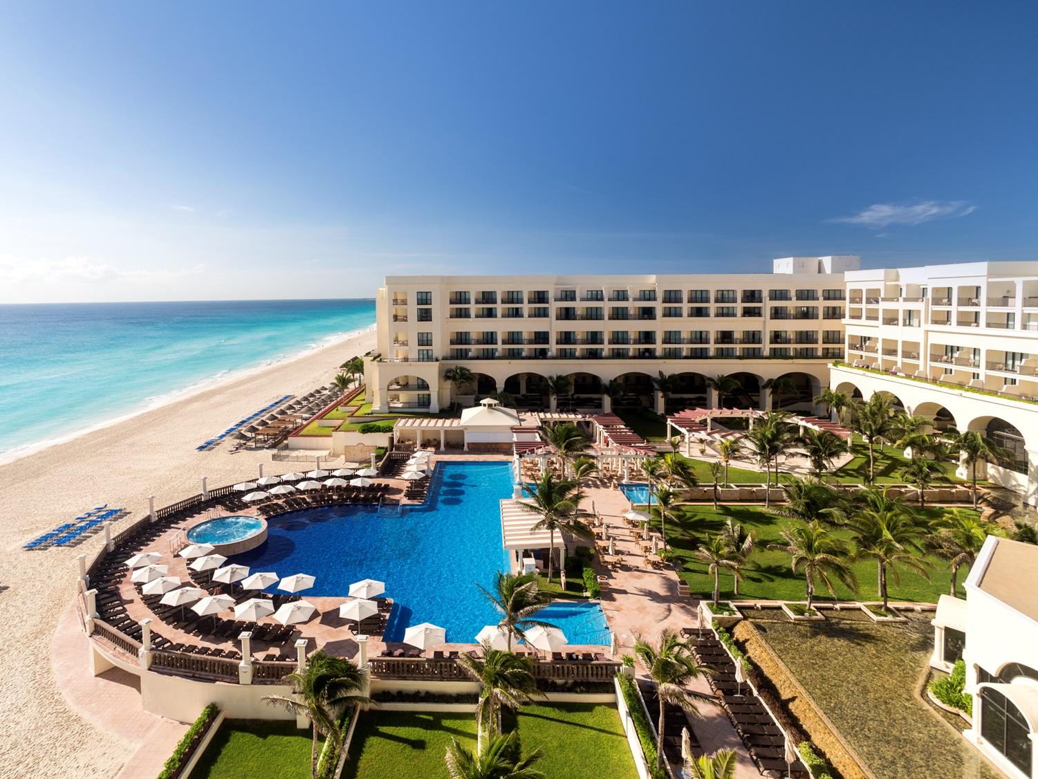 Marriott Cancun, An All-Inclusive Resort by null