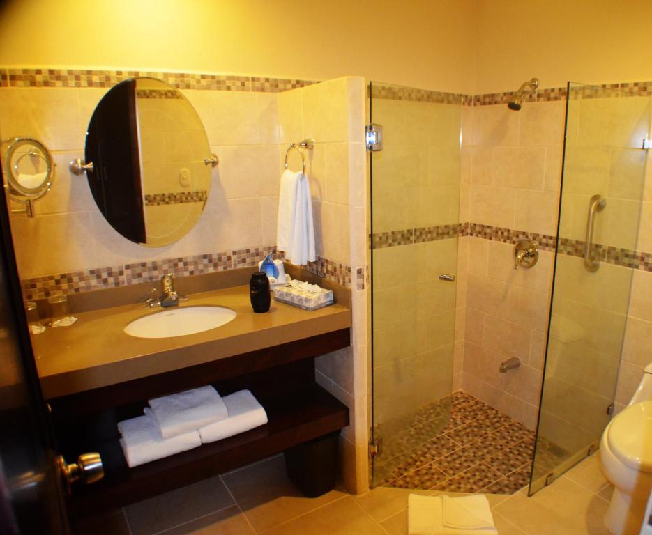 Parador Resort & Spa