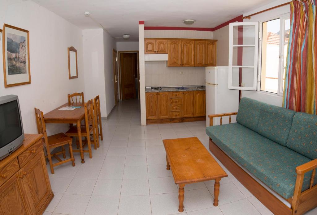 Apartamentos Checkin Laurisilva