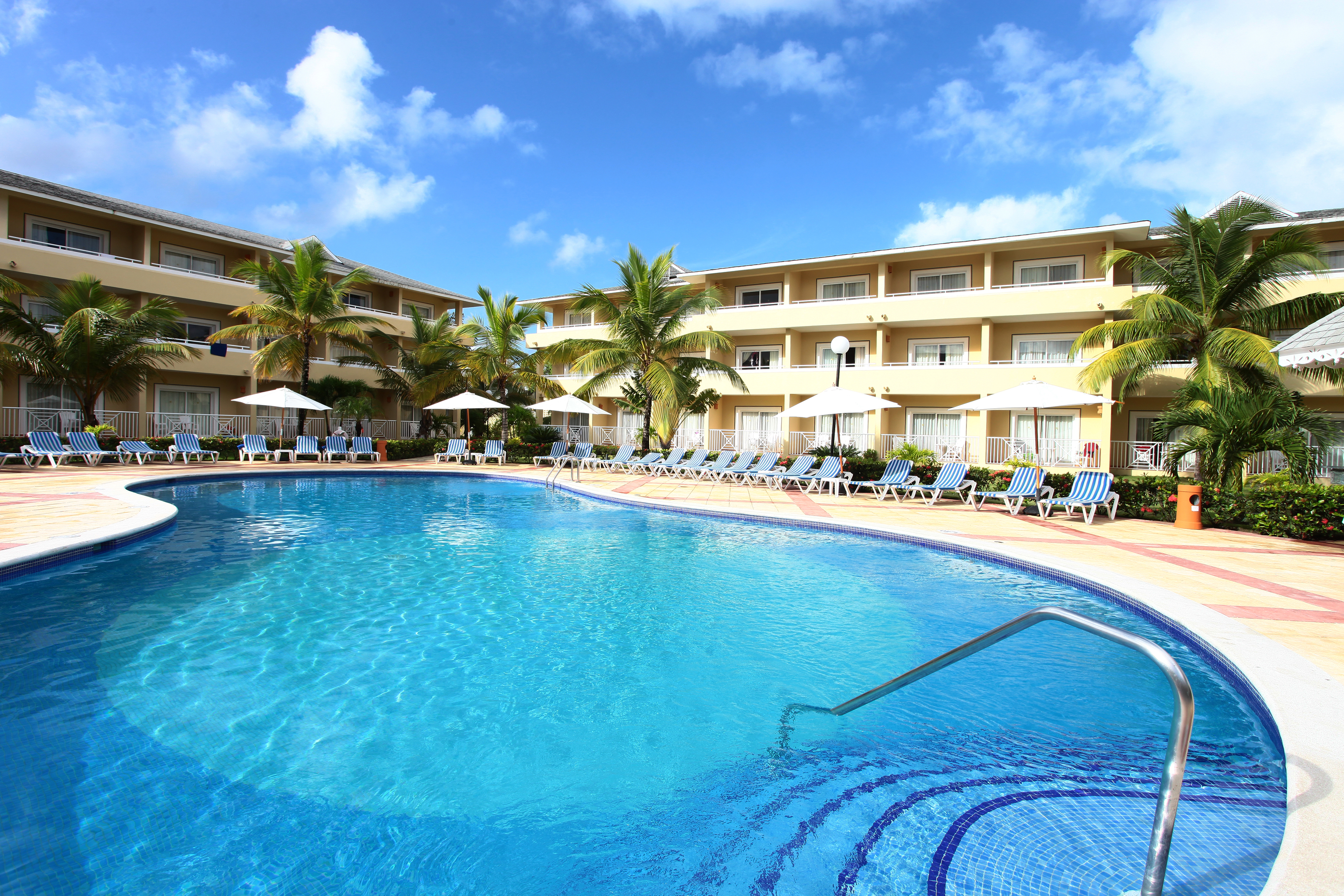Bahia Principe Grand El Portillo by null