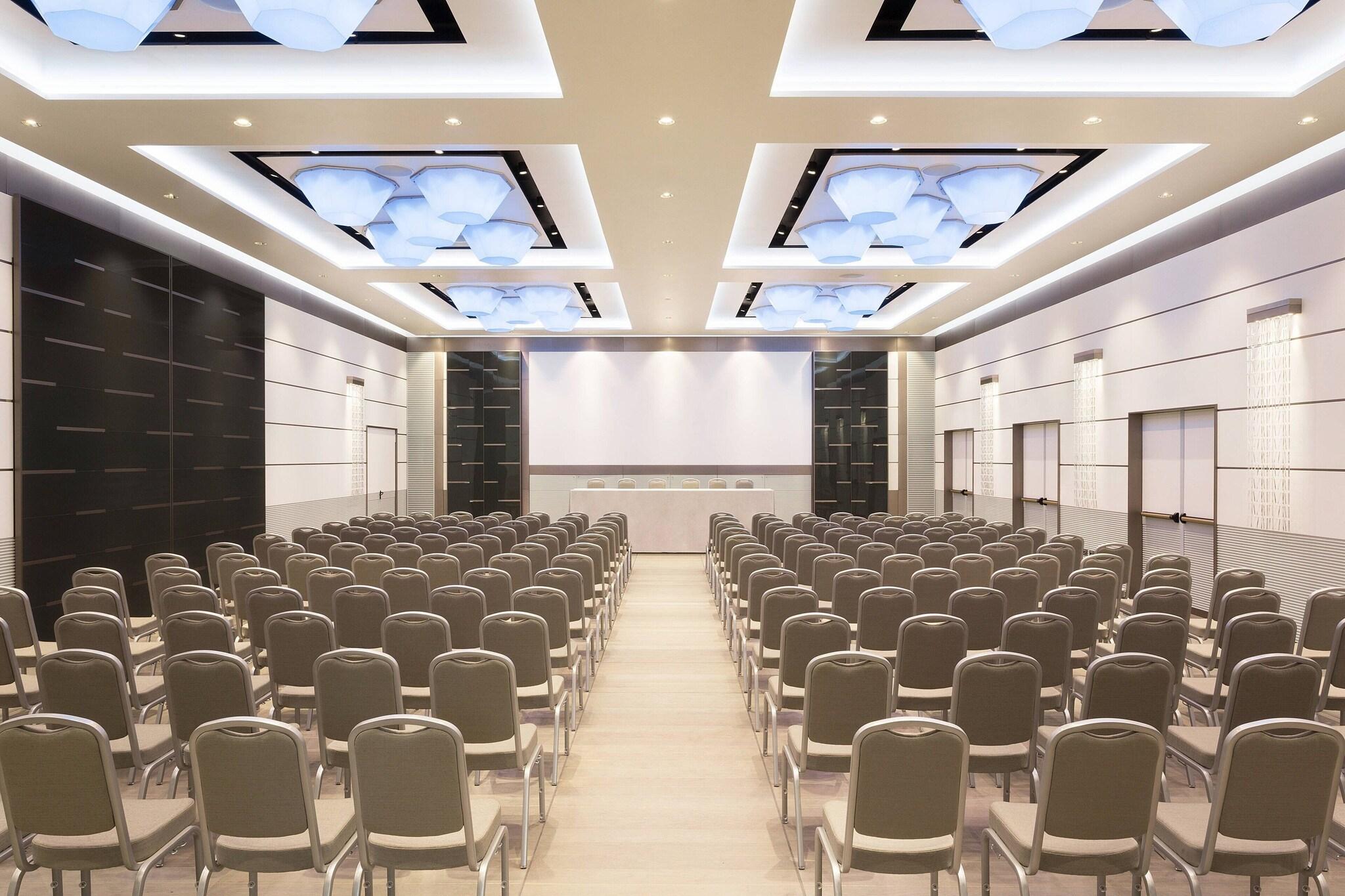 Excelsior Hotel Gallia, A Luxury Collection Hotel, - photo