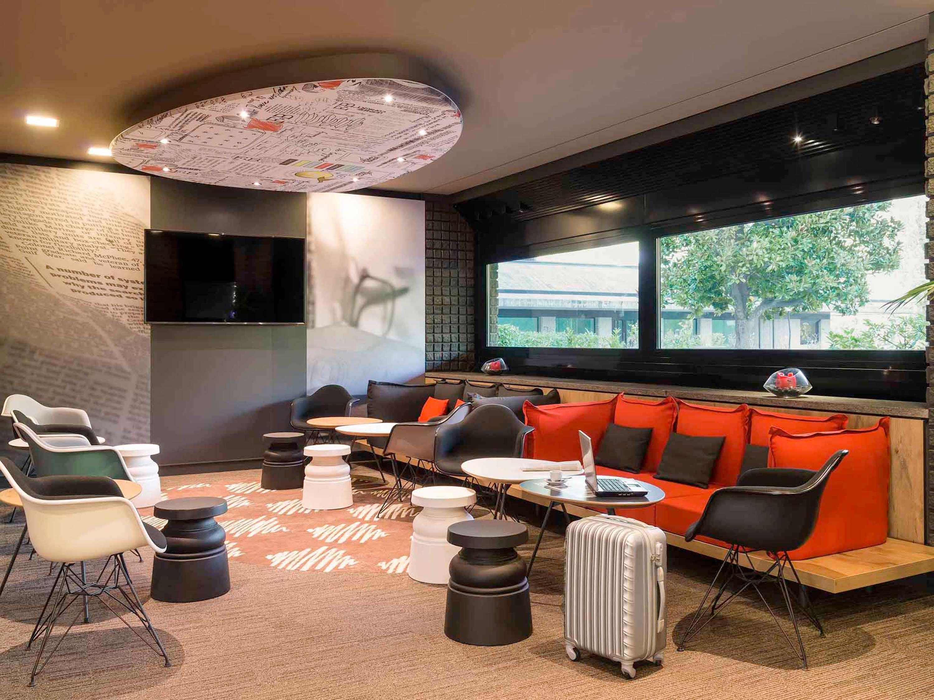 ibis Milano Ca Granda - photo