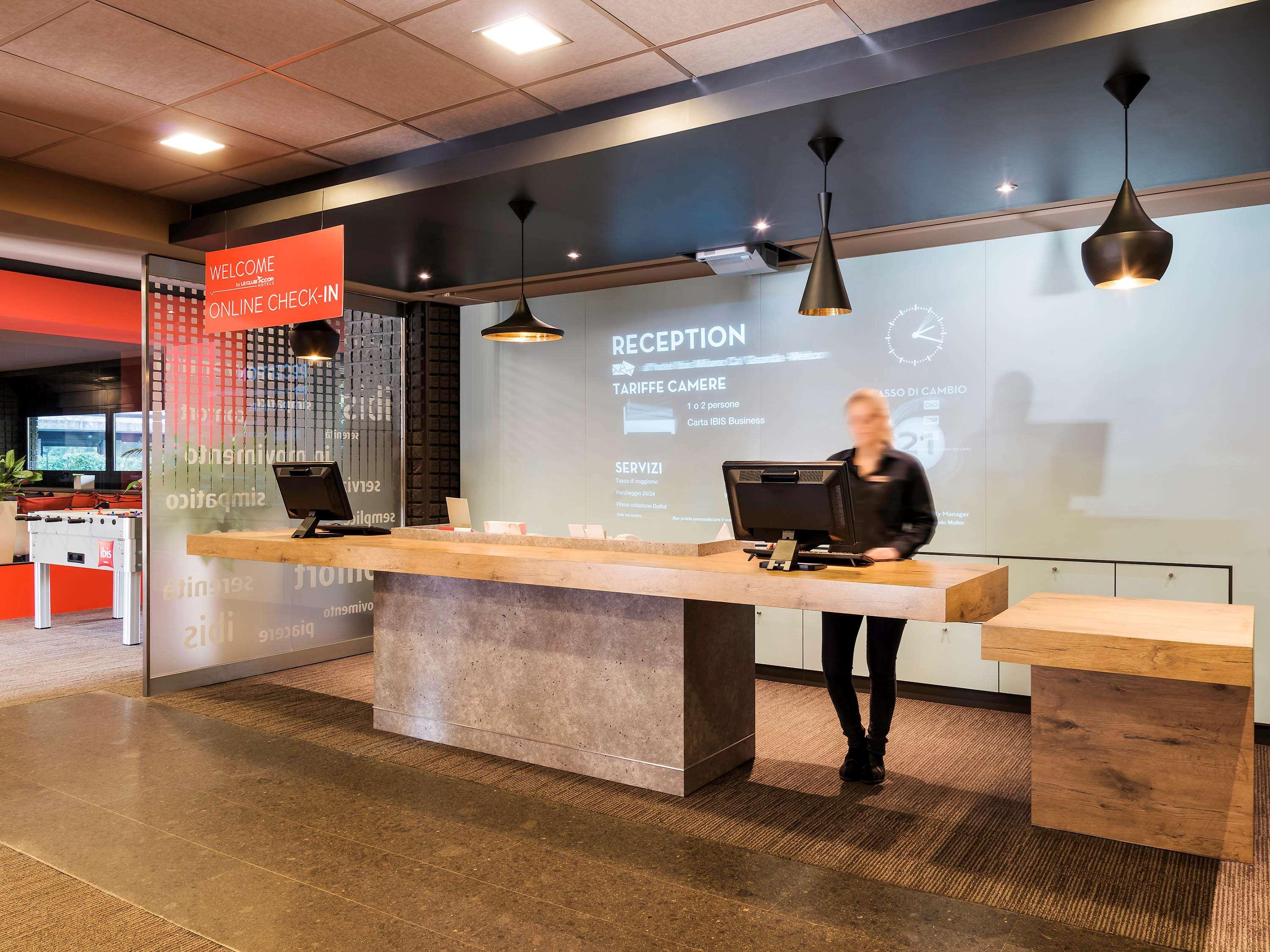 ibis Milano Ca Granda - photo