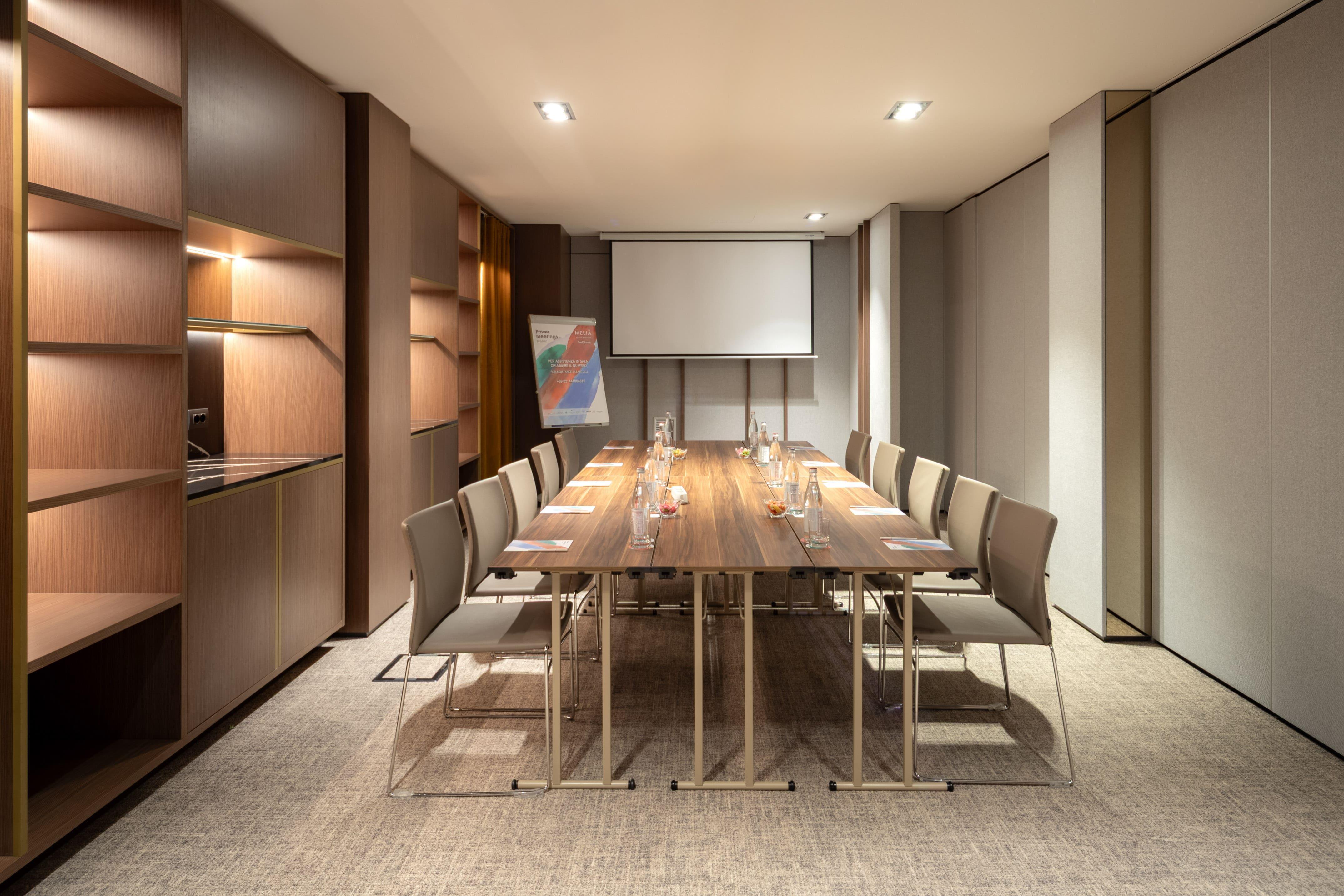 Melia Milano - photo