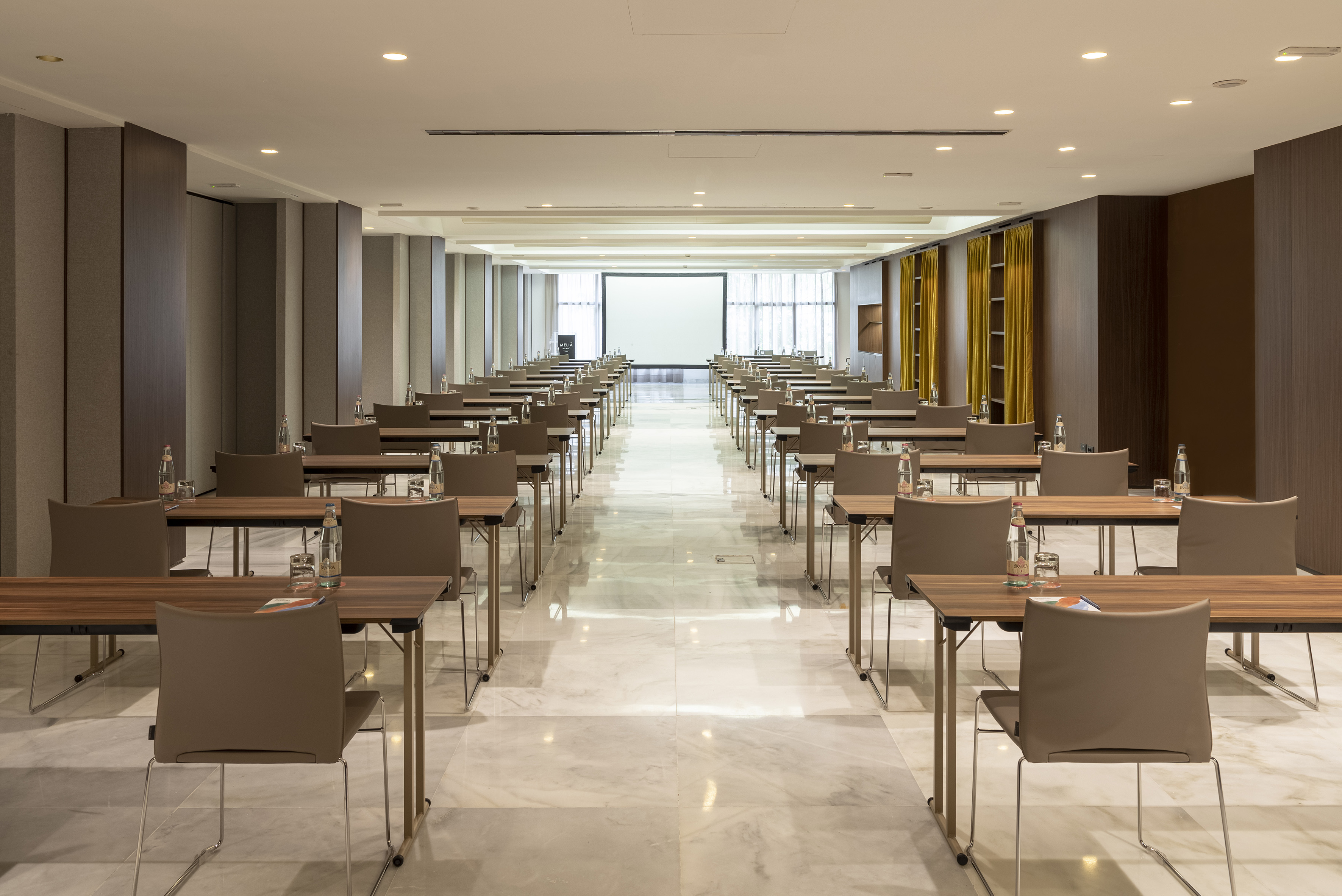 Melia Milano - photo