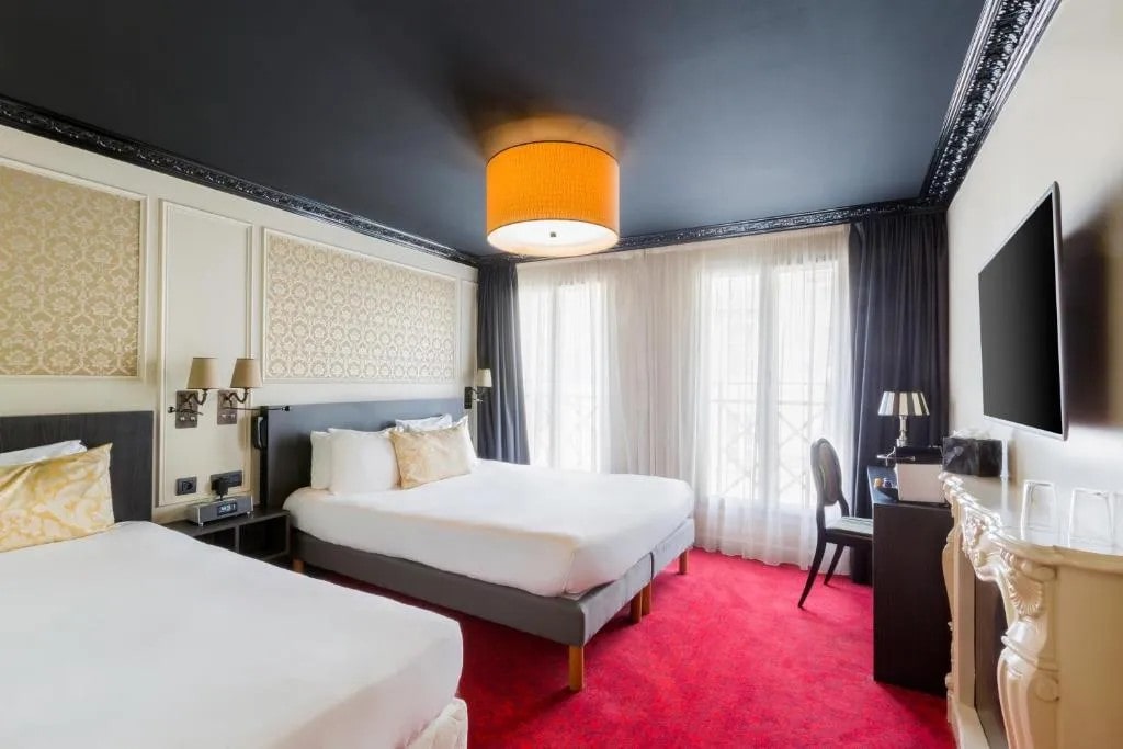 Dreibettzimmer SUPERIOR-ZIMMER MIT QUEEN SIZE BETT