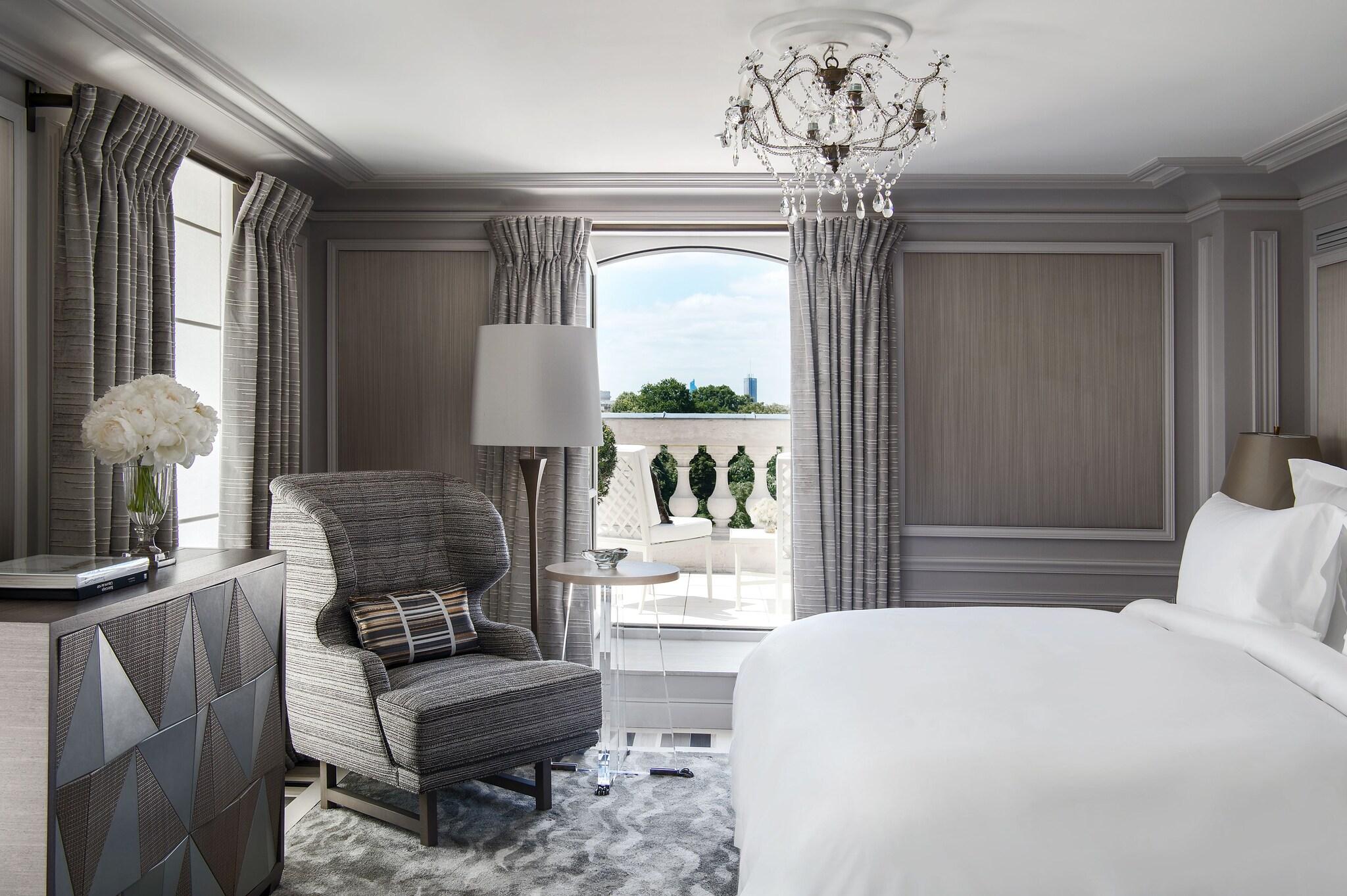 Hôtel de Crillon, A Rosewood Hotel by null Hôtel de Crillon, A Rosewood Hotel by null