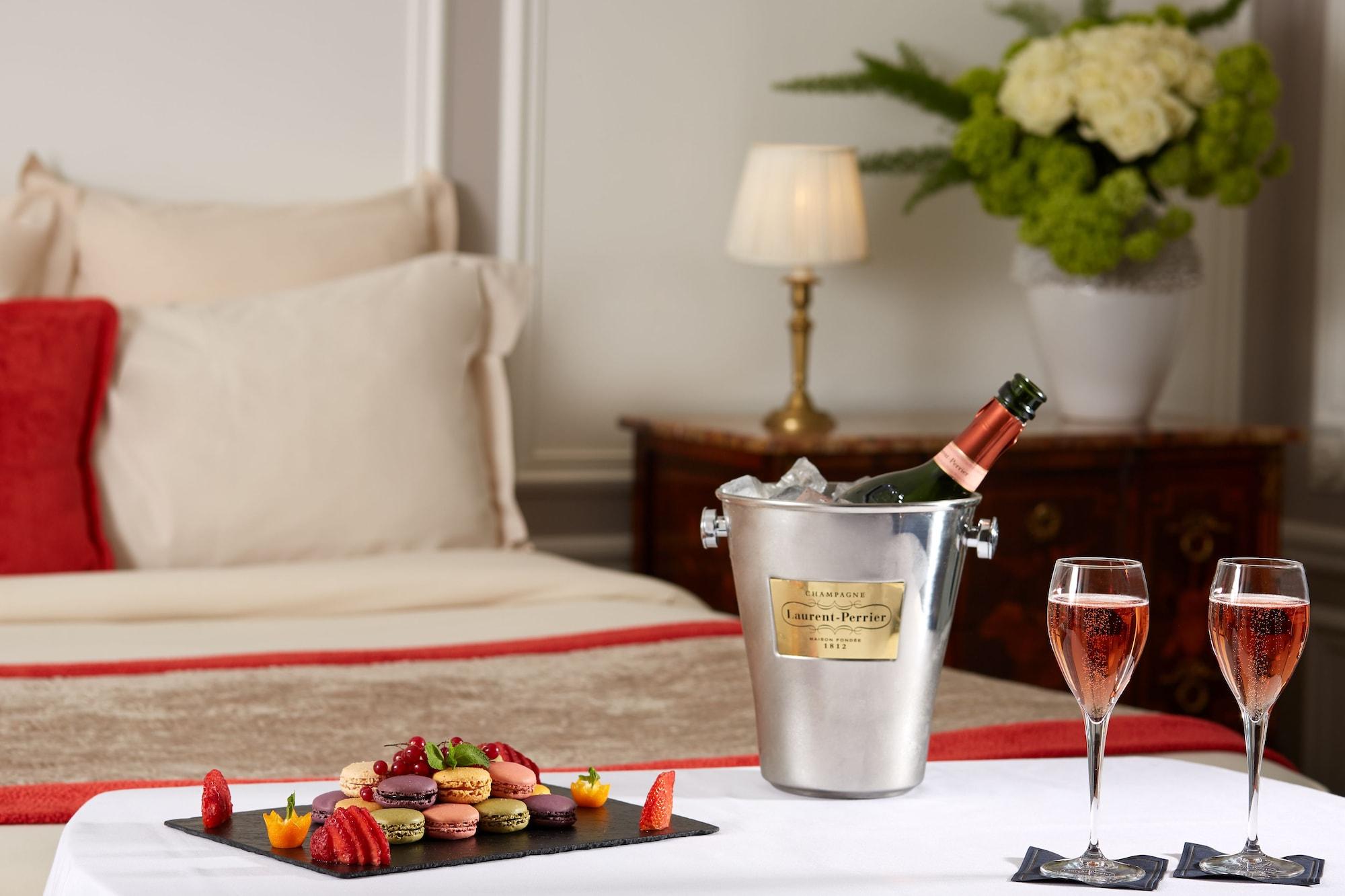 Hotel Regina Louvre by null