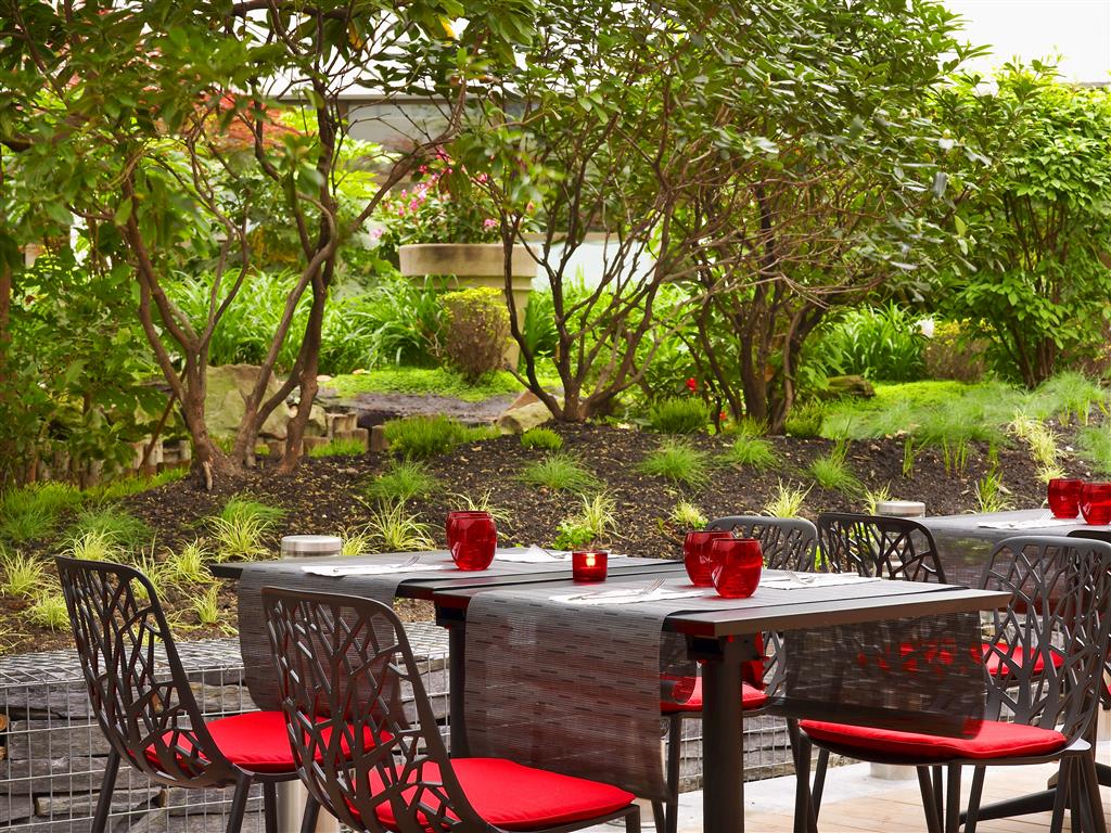 Le Méridien Paris Arc De Triomphe by null