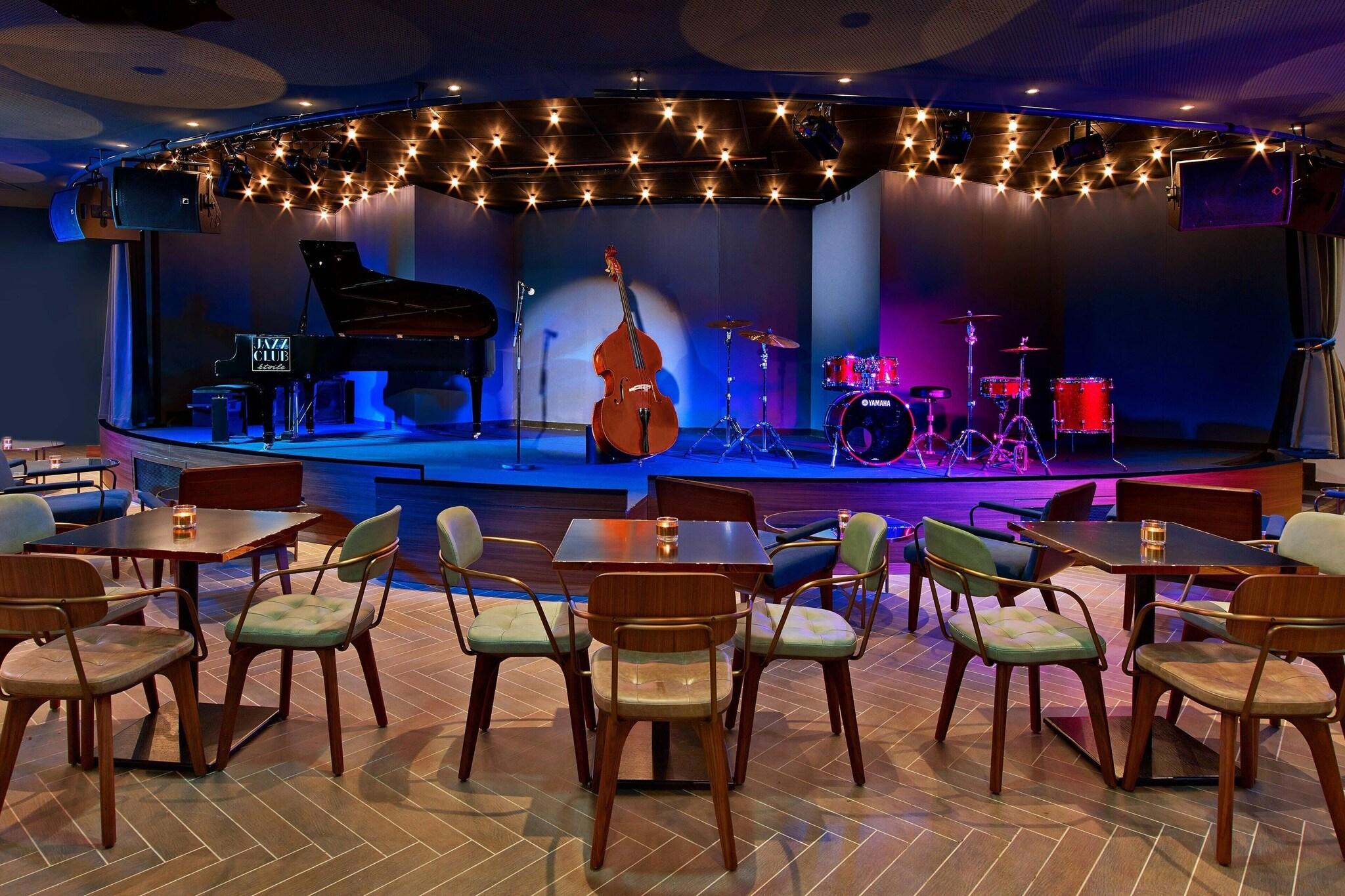 Le Méridien Paris Arc De Triomphe by null