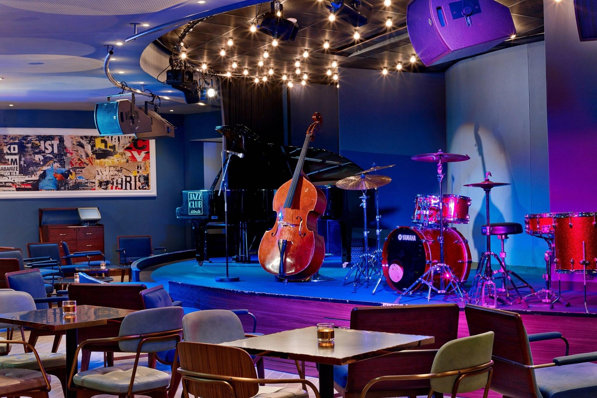 Le Méridien Paris Arc De Triomphe by null