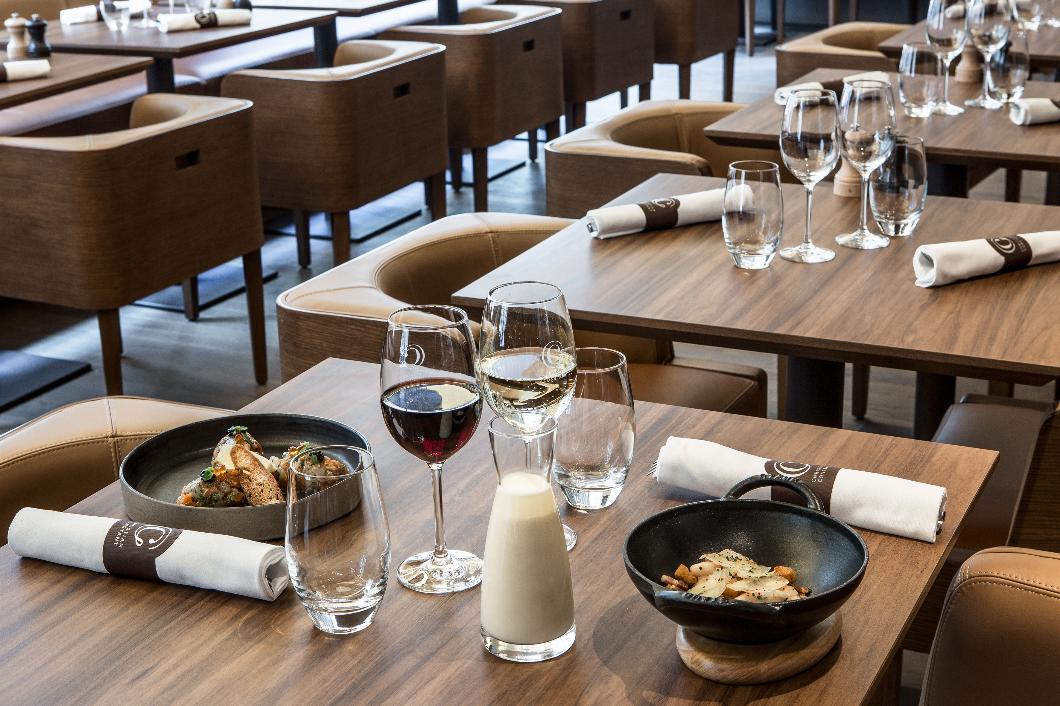 Sofitel Paris Arc de Triomphe by null