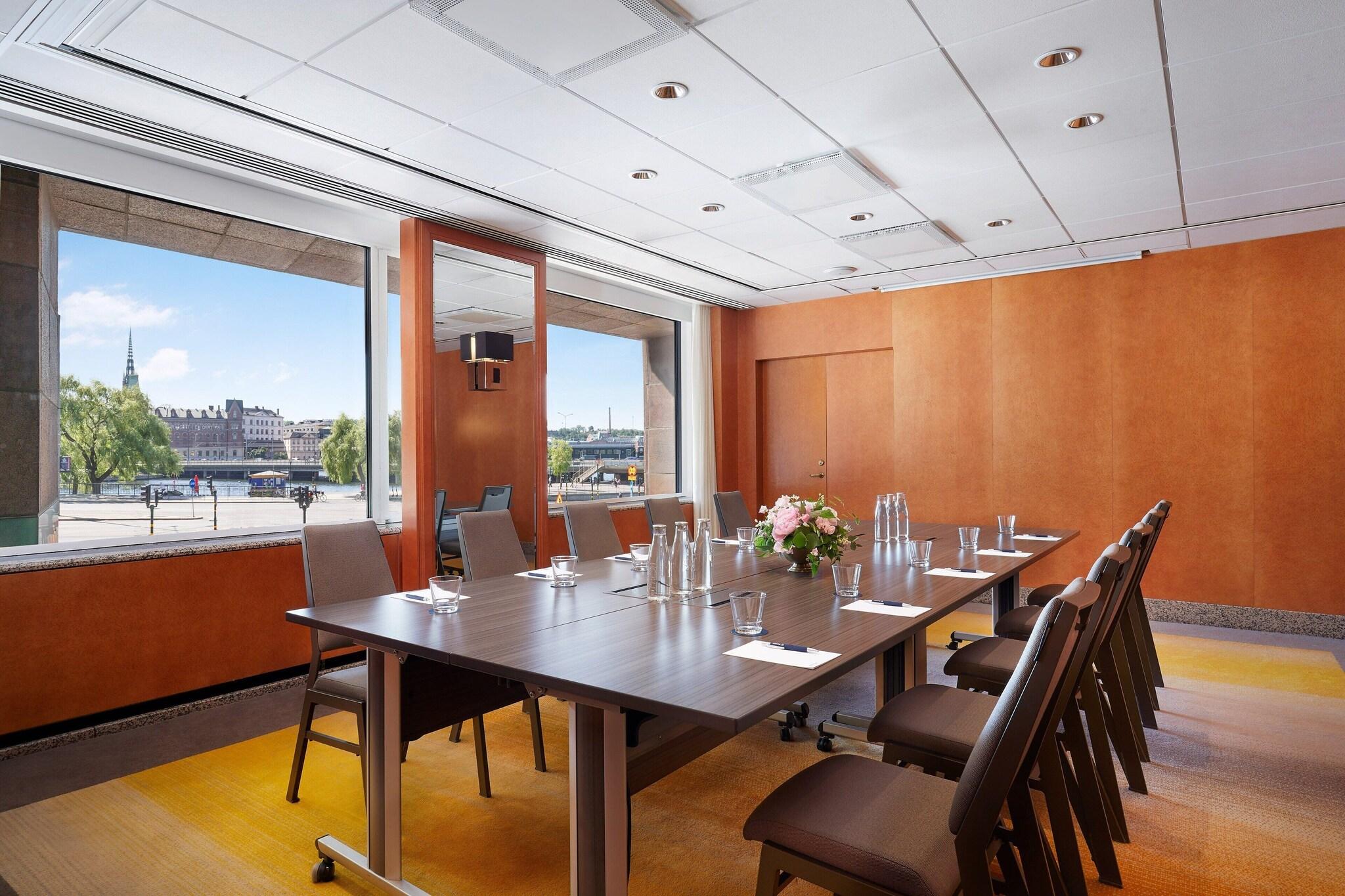 Sheraton Stockholm Hotel by null