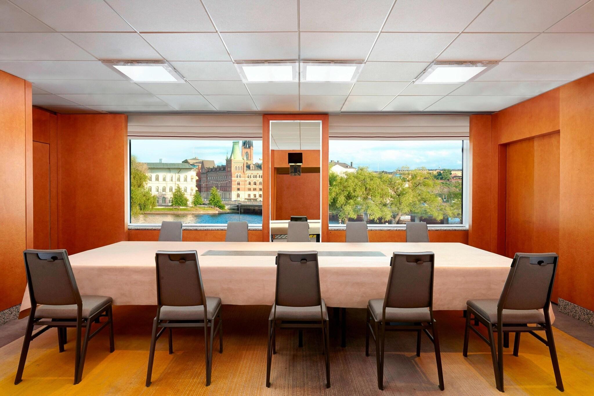 Sheraton Stockholm Hotel by null