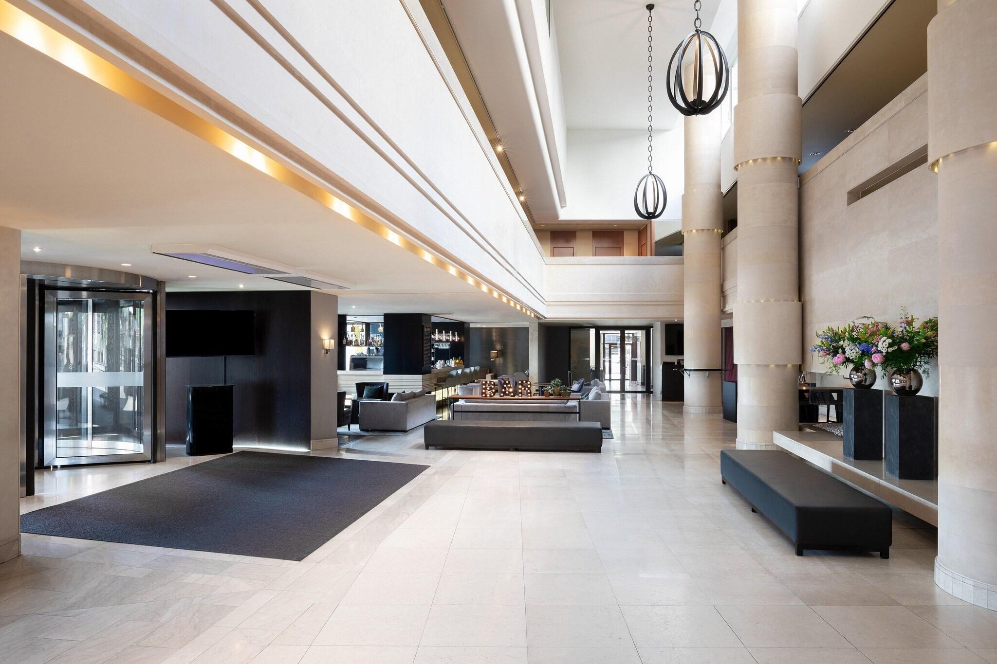Sheraton Stockholm Hotel by null