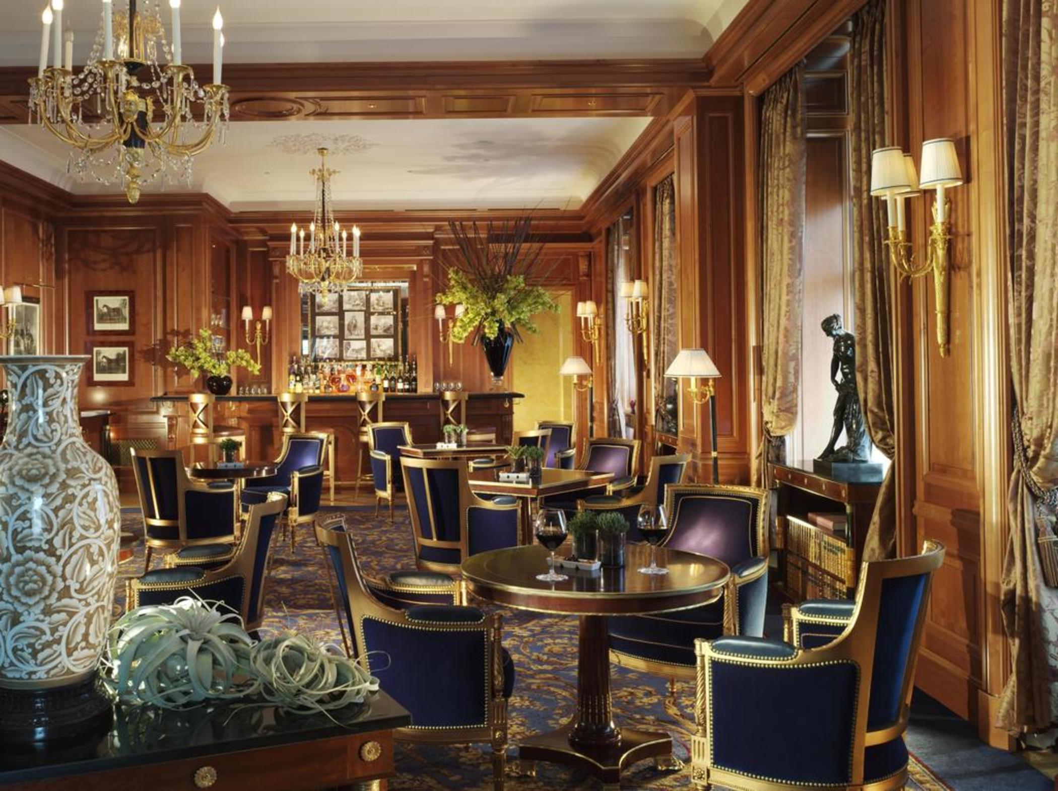 Four Seasons Hotel des Bergues Geneva by null