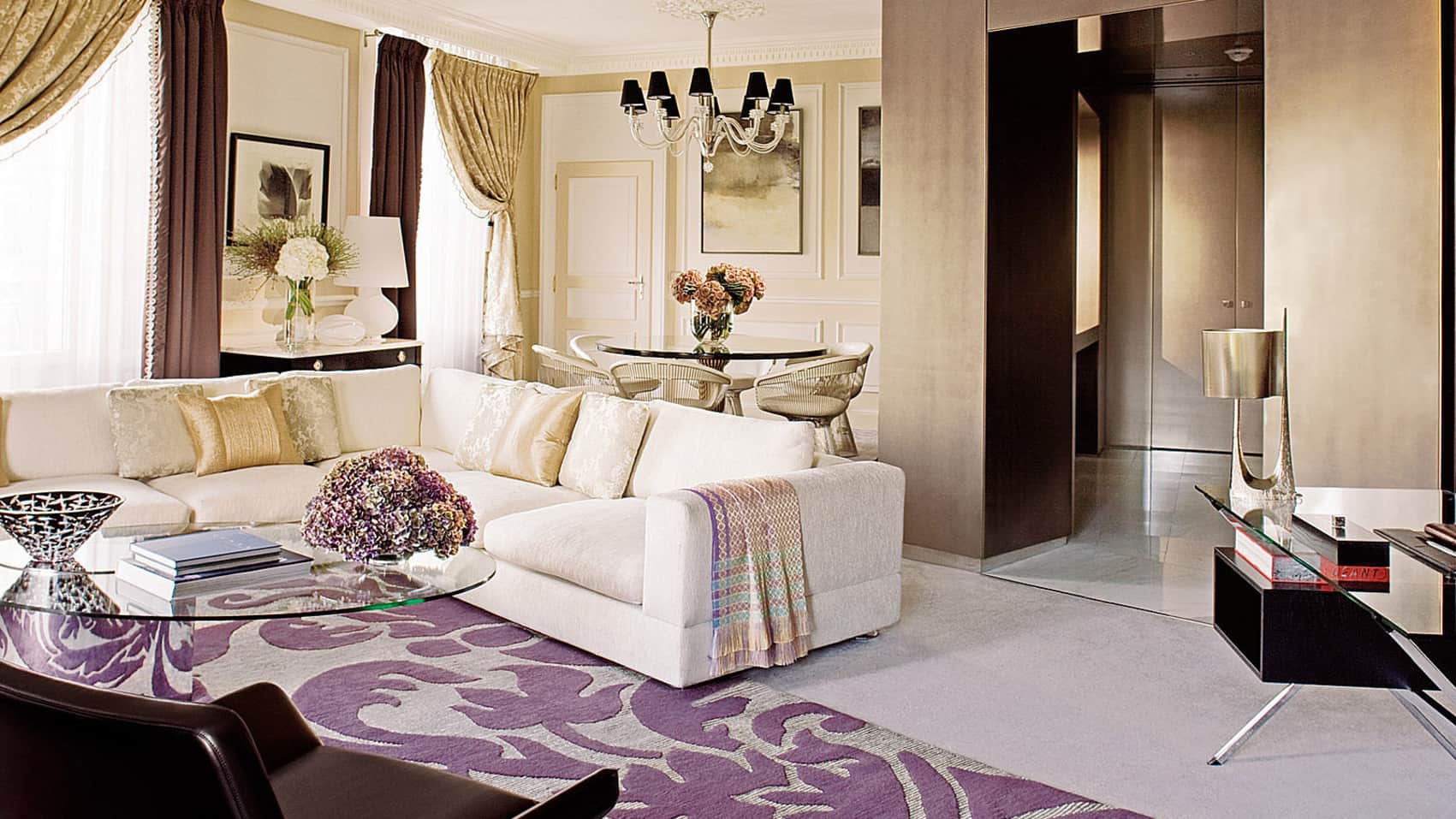 Four Seasons Hotel des Bergues Geneva by null