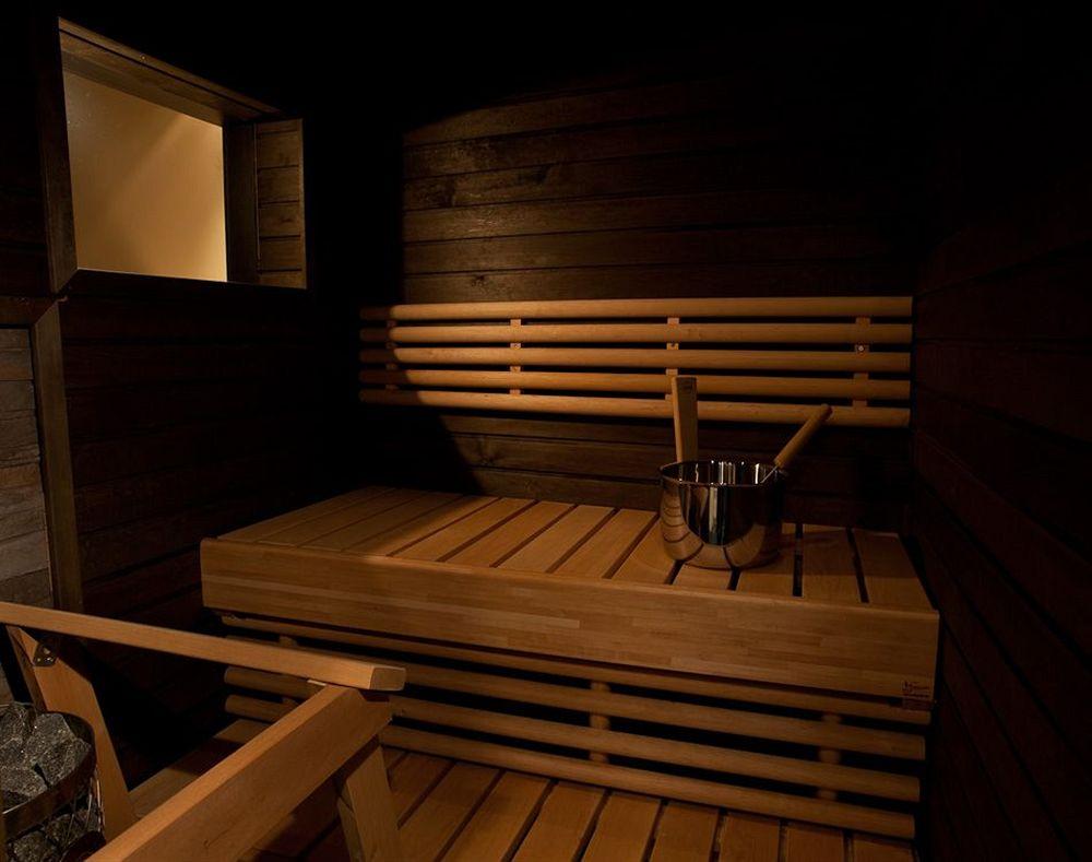 Arctic City Hotel by null