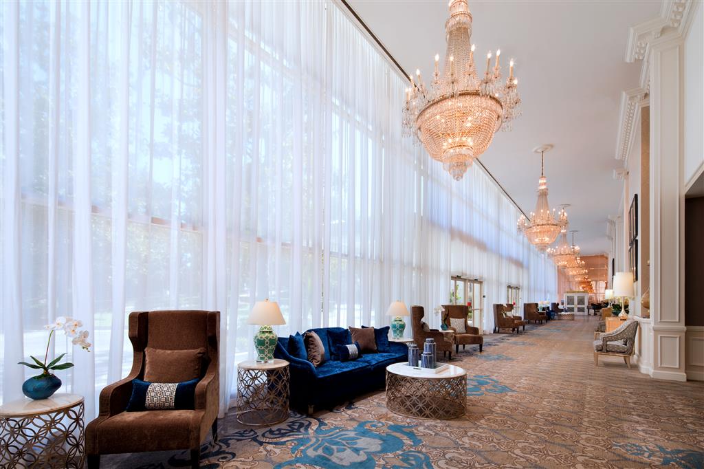 Sheraton Universal Hotel by null