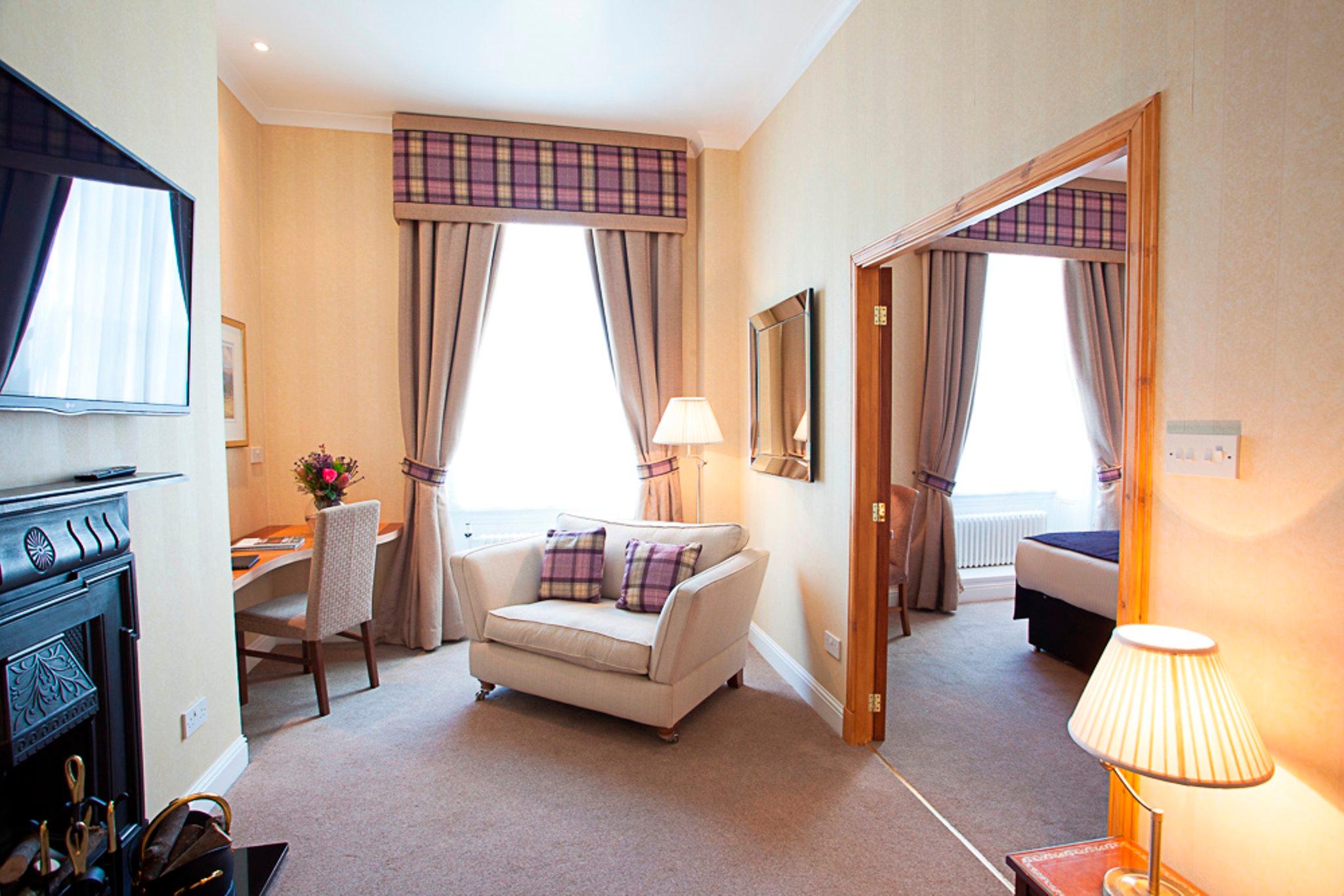 Aberdeen Douglas Hotel by null