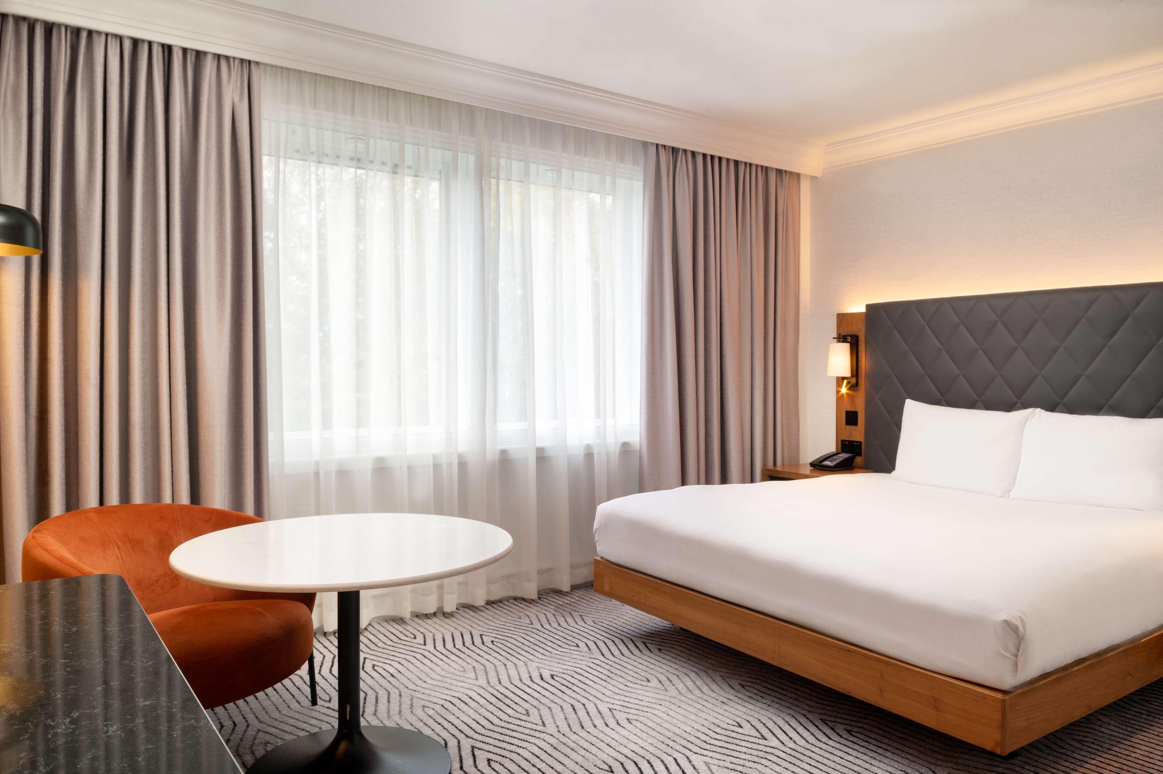 Галерея изображений Hilton London Olympia