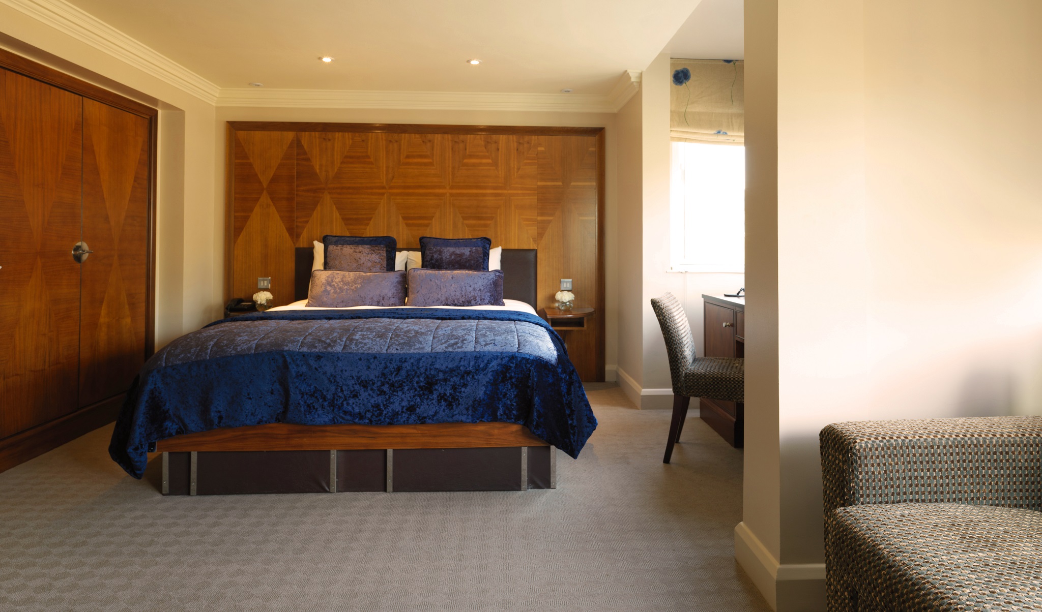 Галерея изображений Radisson Blu Edwardian Kenilworth Hotel London