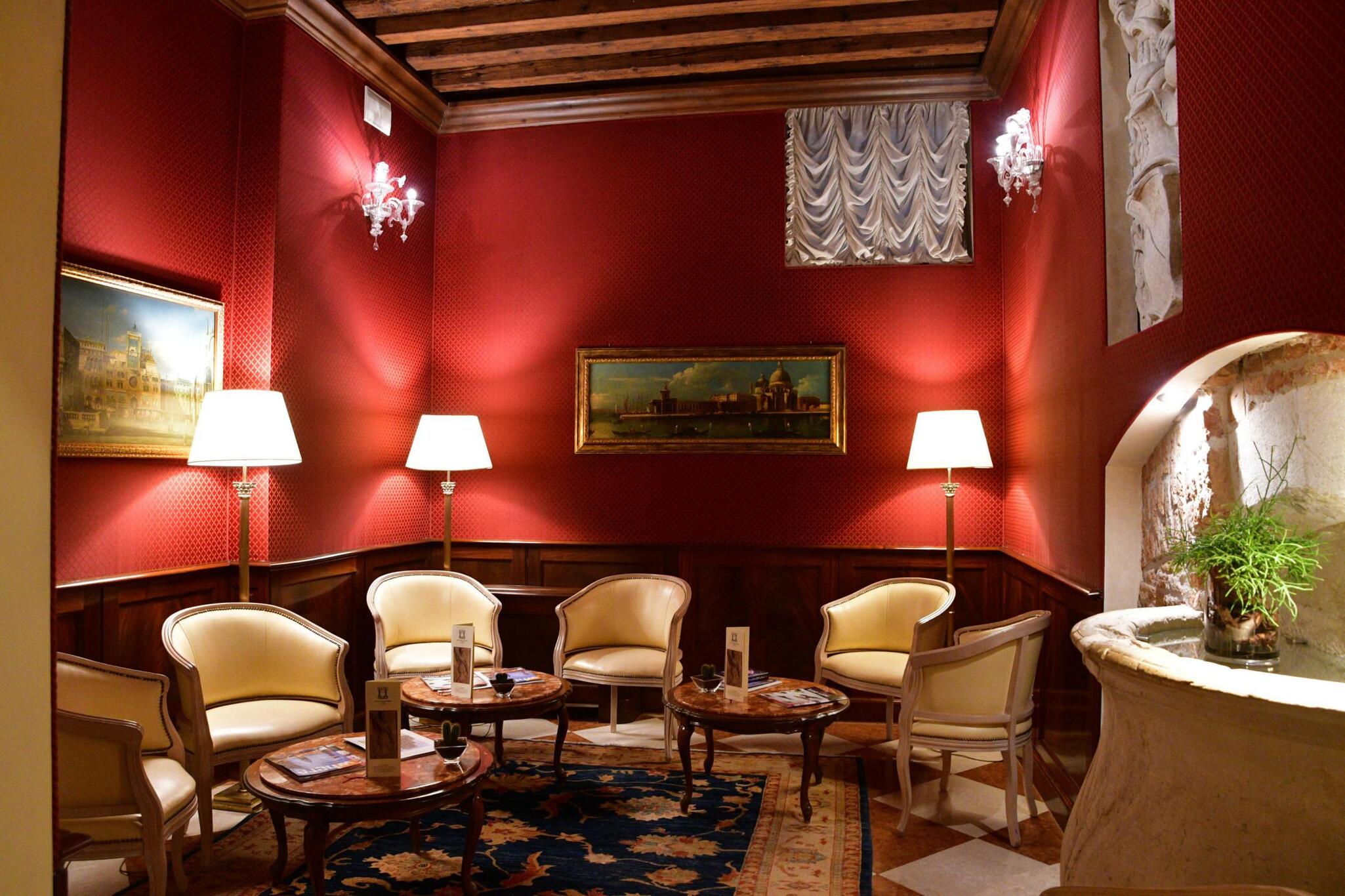 Duodo Palace - photo