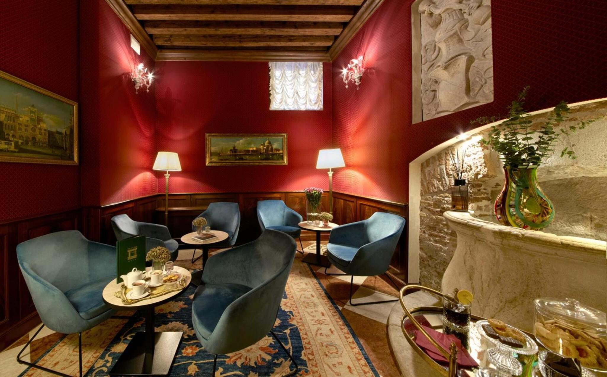 Duodo Palace - photo