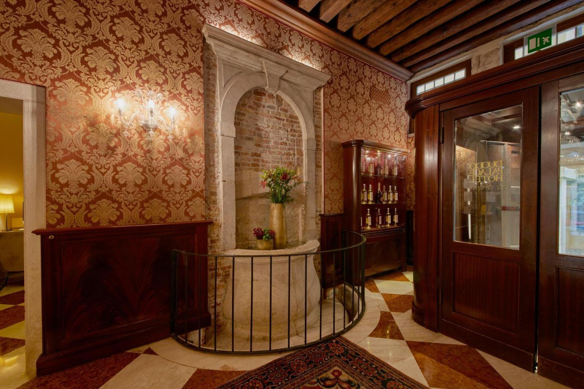 Duodo Palace - photo