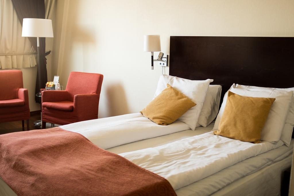 Hotel Victoria by null