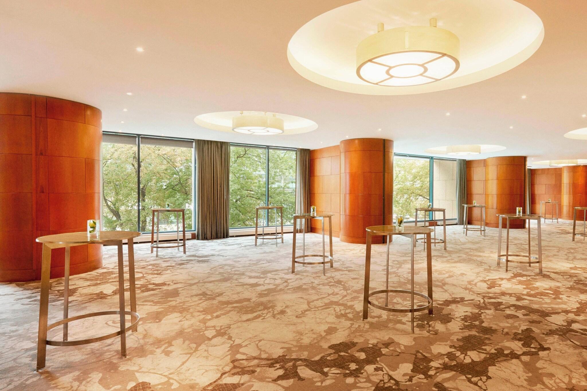 The Westin Warsaw - фото