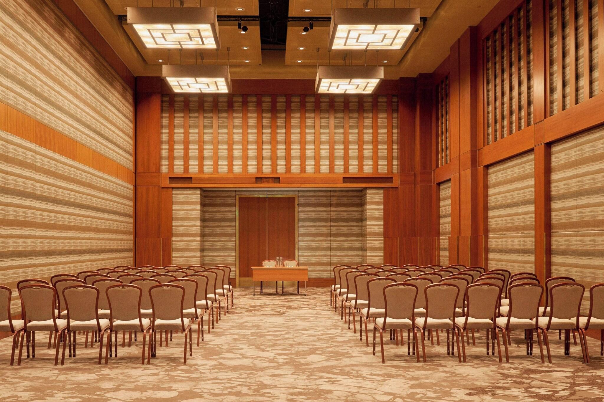 The Westin Warsaw - фото