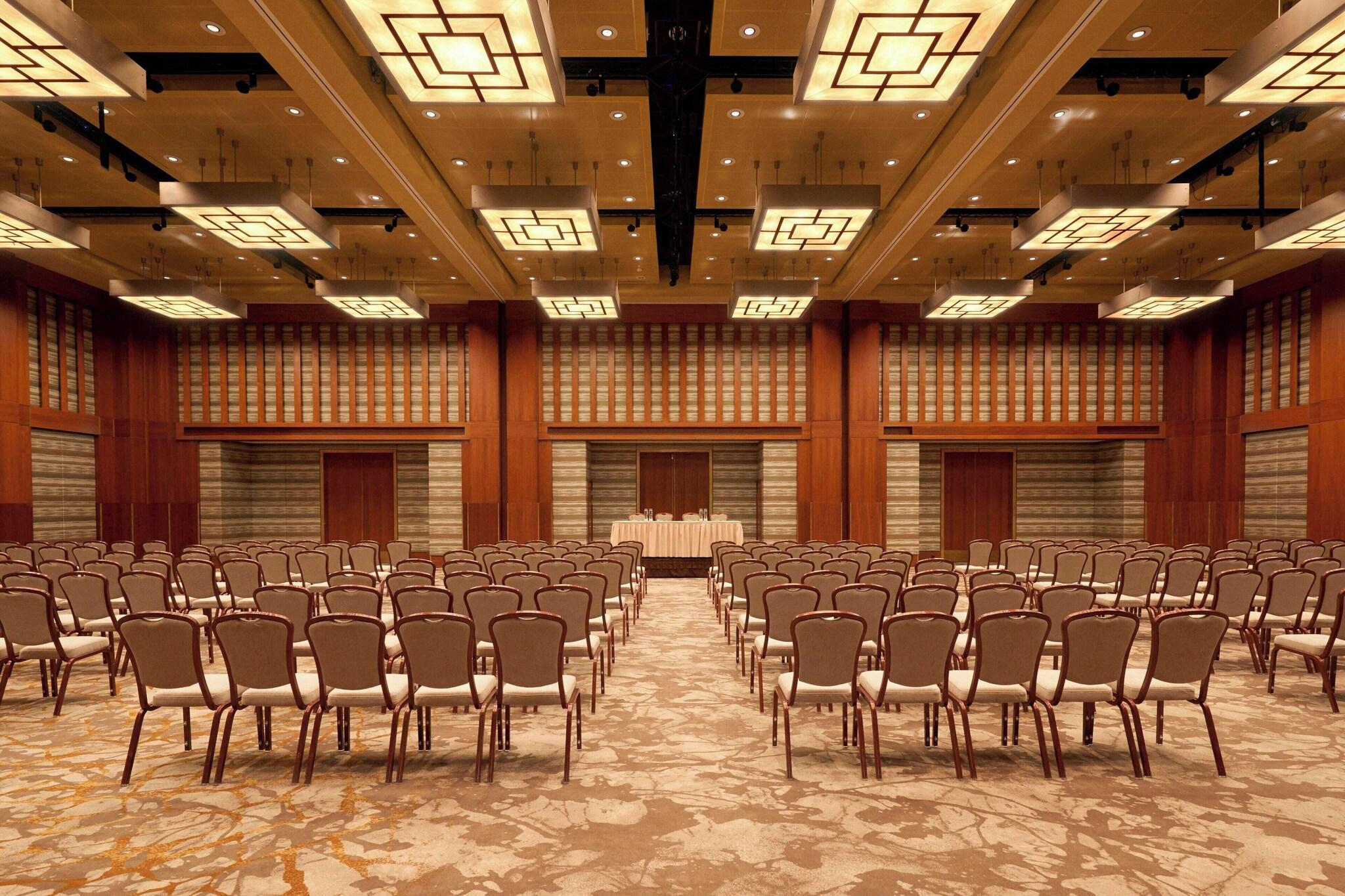 The Westin Warsaw - фото