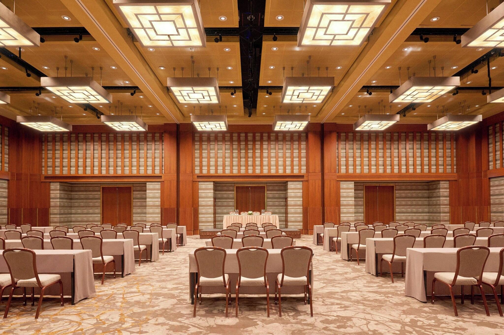 The Westin Warsaw - фото