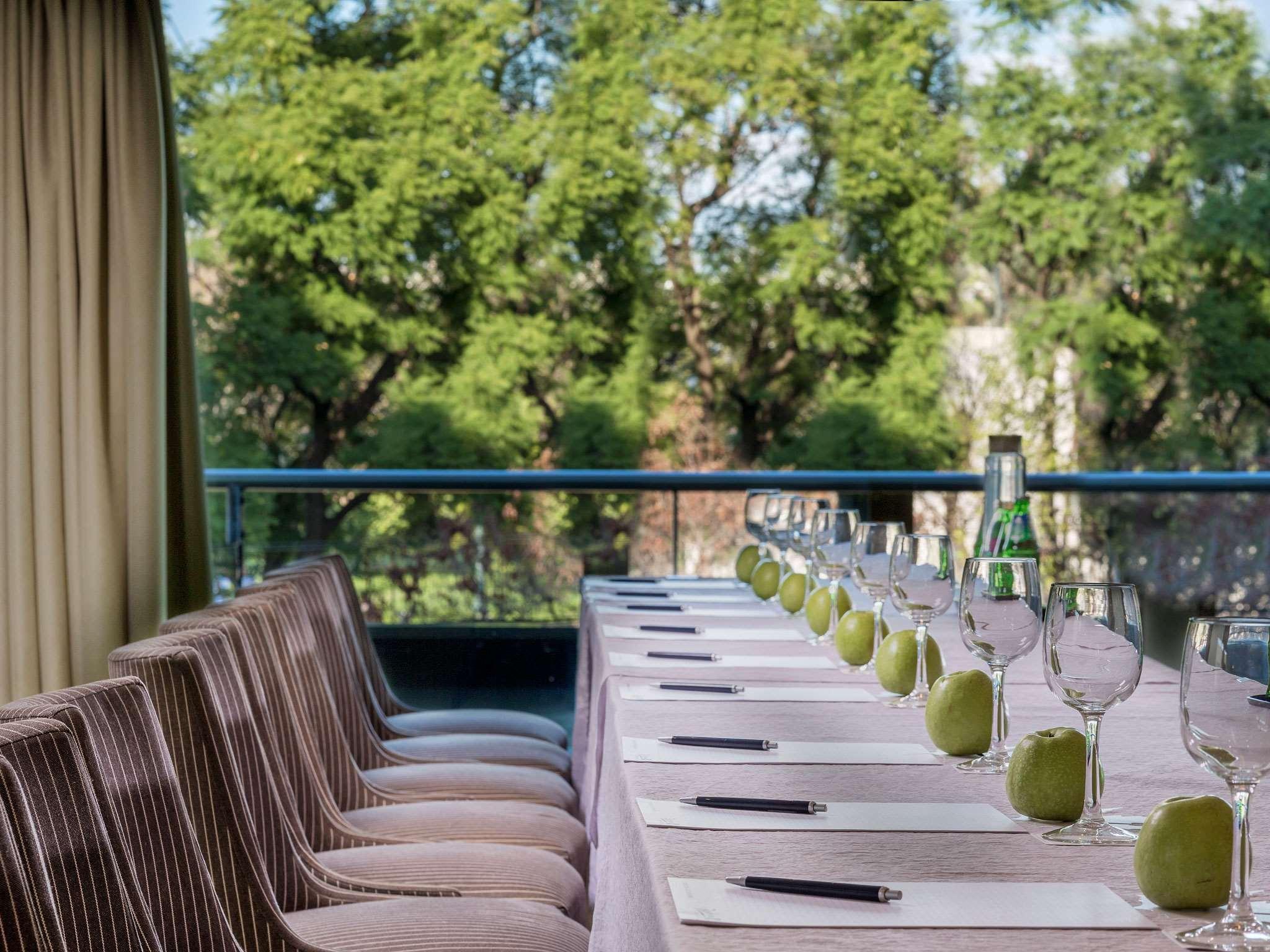 Radisson Blu Park Hotel Athens - attēls