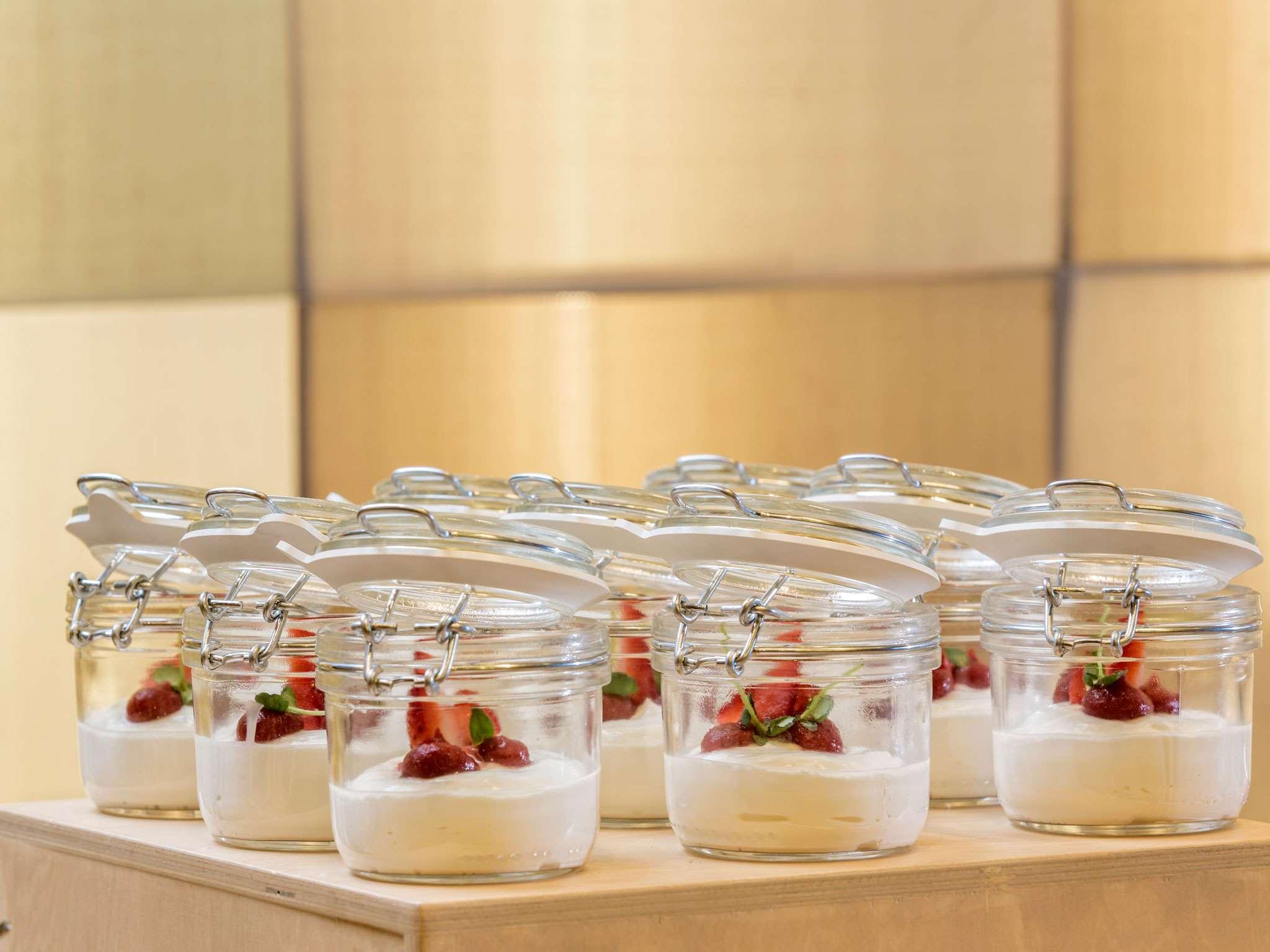 Radisson Blu Park Hotel Athens - attēls