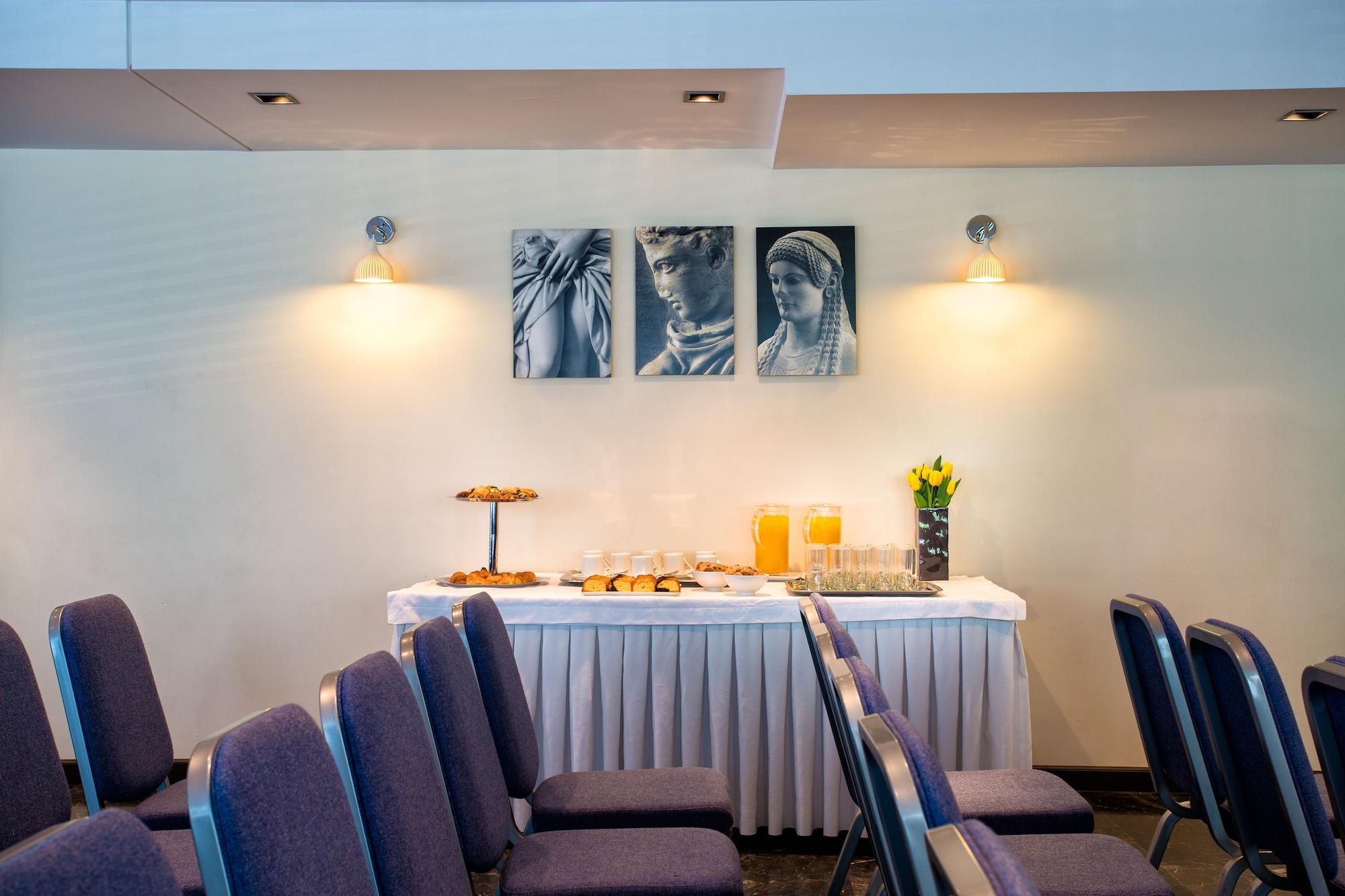 The Athens Gate - photo