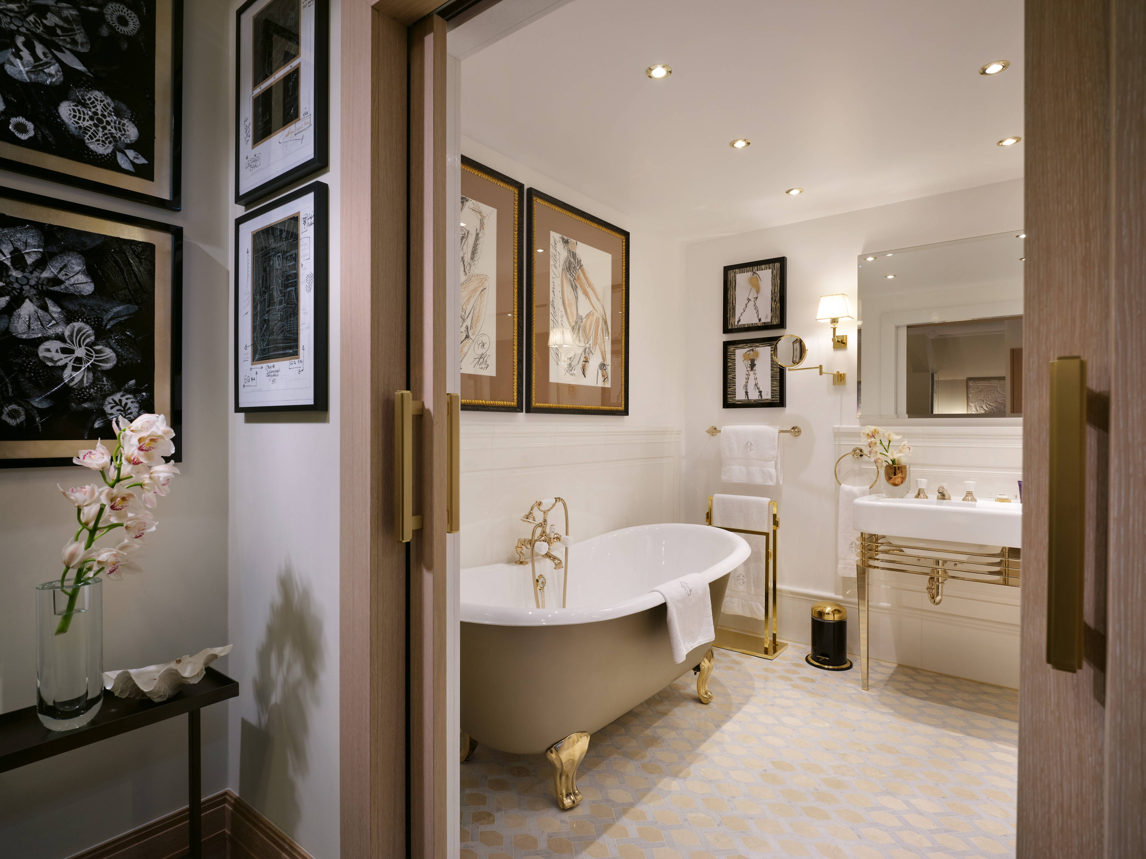 Schlosshotel Berlin by null