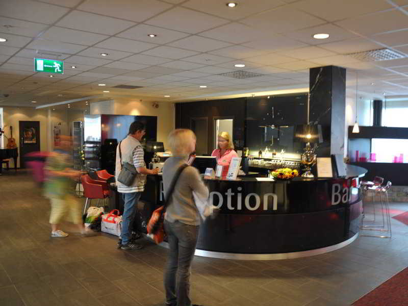 Home Hotel Grand Olav by null