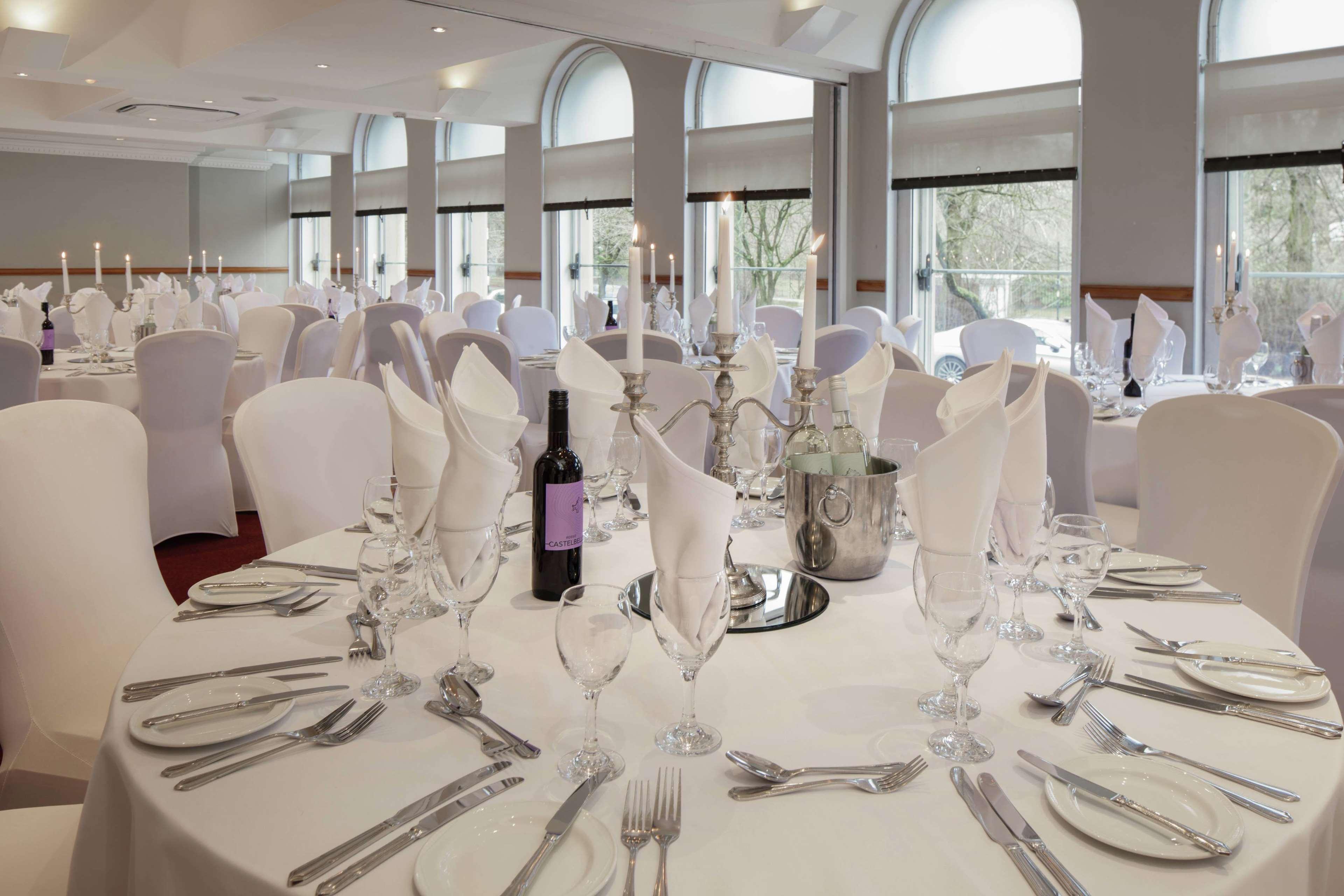 Glasgow Grosvenor Hotel by null